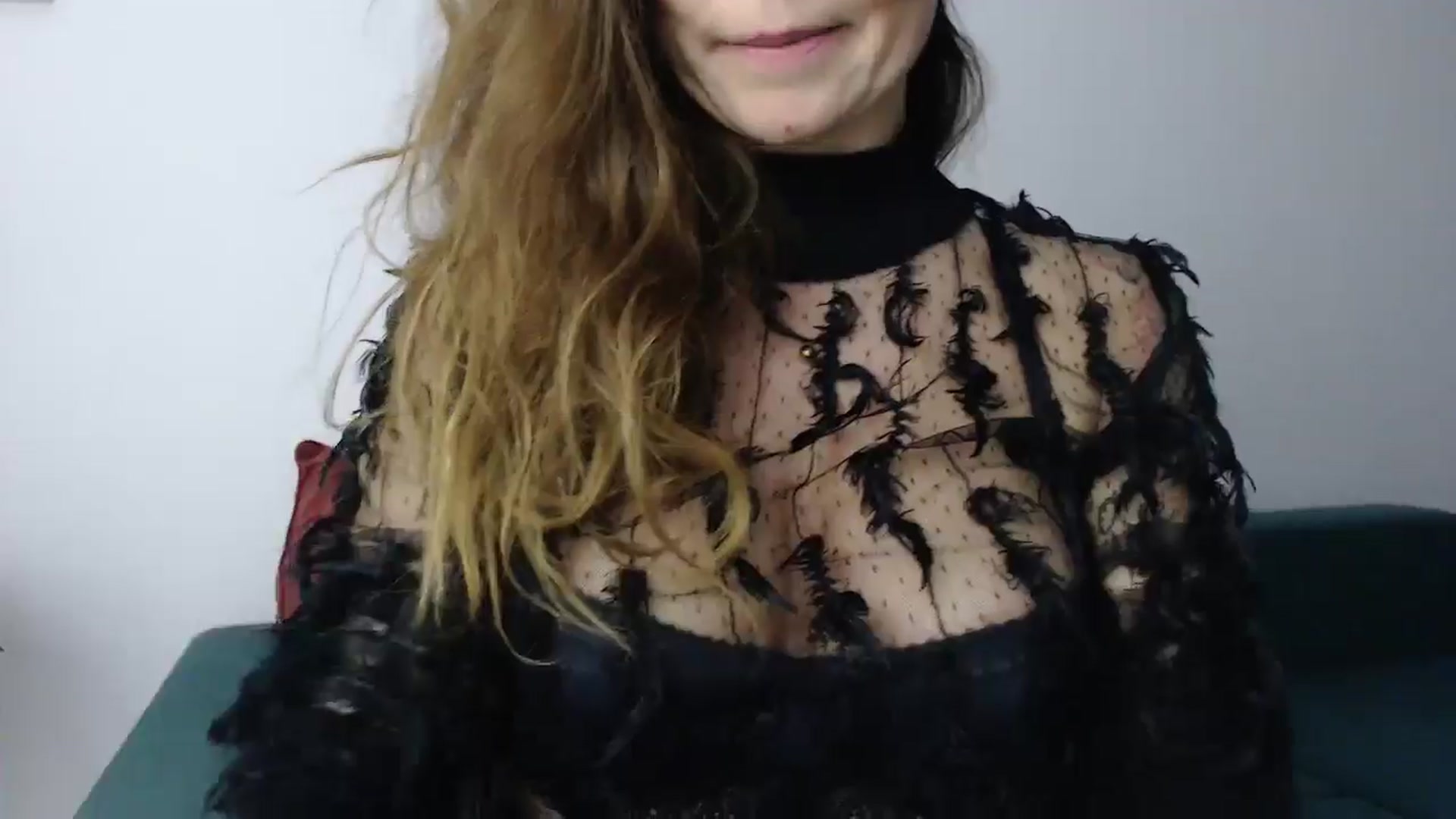 Gallery image thumbnail from Delilah_sweet's myfreecams stream on, 11/19/2024, 18:41 image 6 of 20