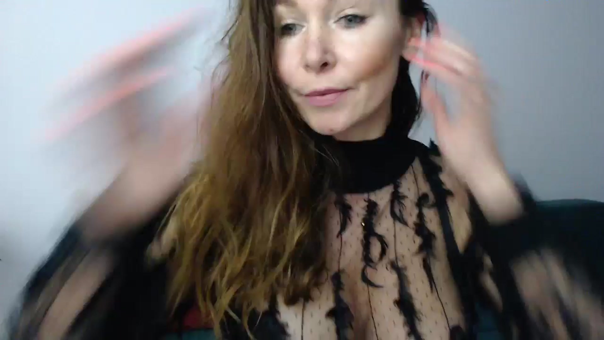 Gallery image thumbnail from Delilah_sweet's myfreecams stream on, 11/19/2024, 18:41 image 1 of 20