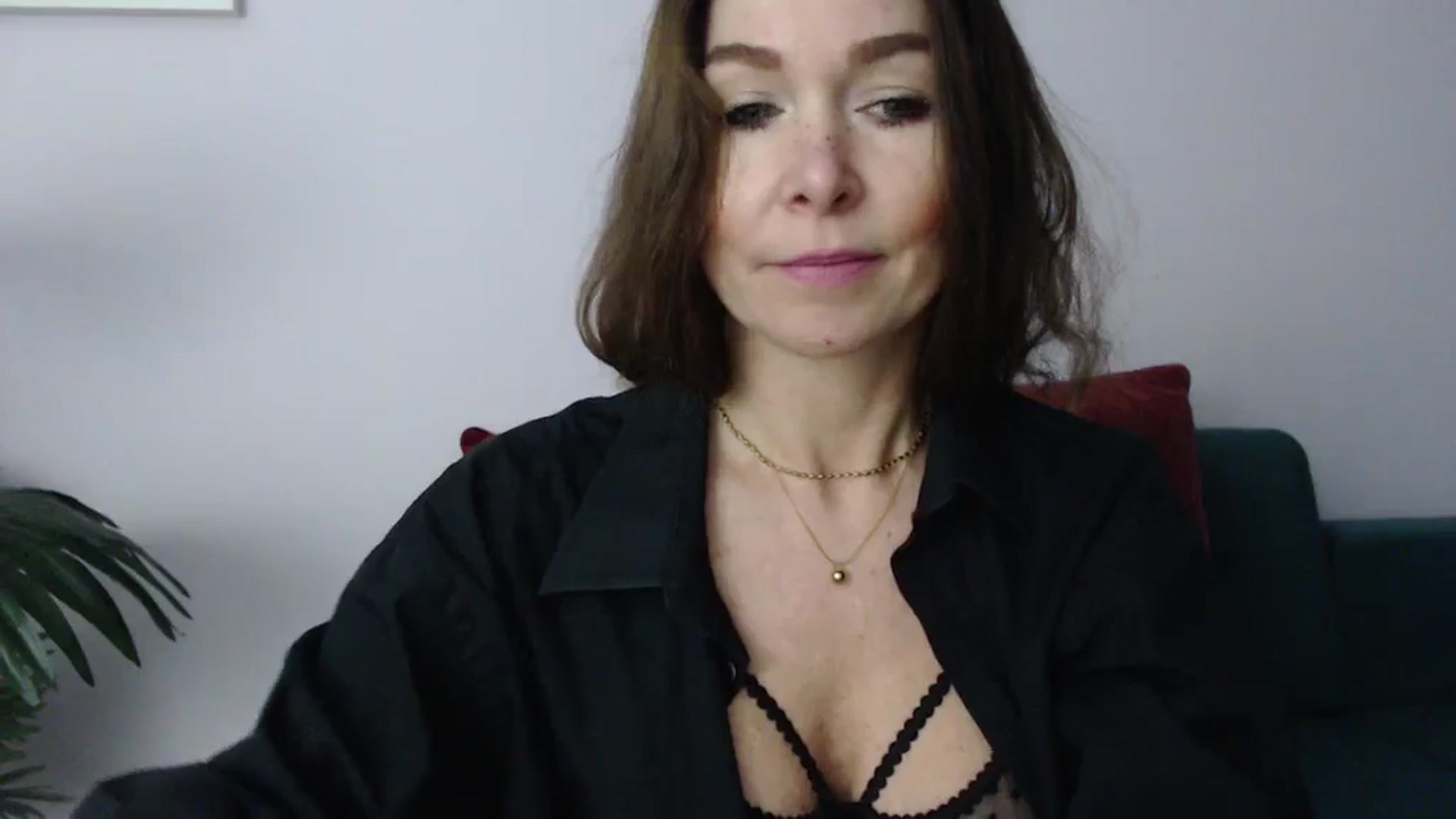 Gallery image thumbnail from Delilah_sweet's myfreecams stream on, 11/20/2024, 16:35 image 9 of 20