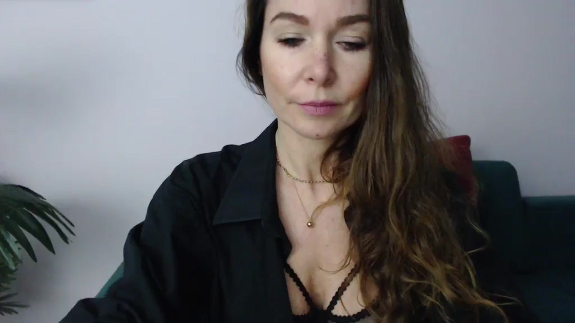 Gallery image thumbnail from Delilah_sweet's myfreecams stream on, 11/20/2024, 16:35 image 12 of 20