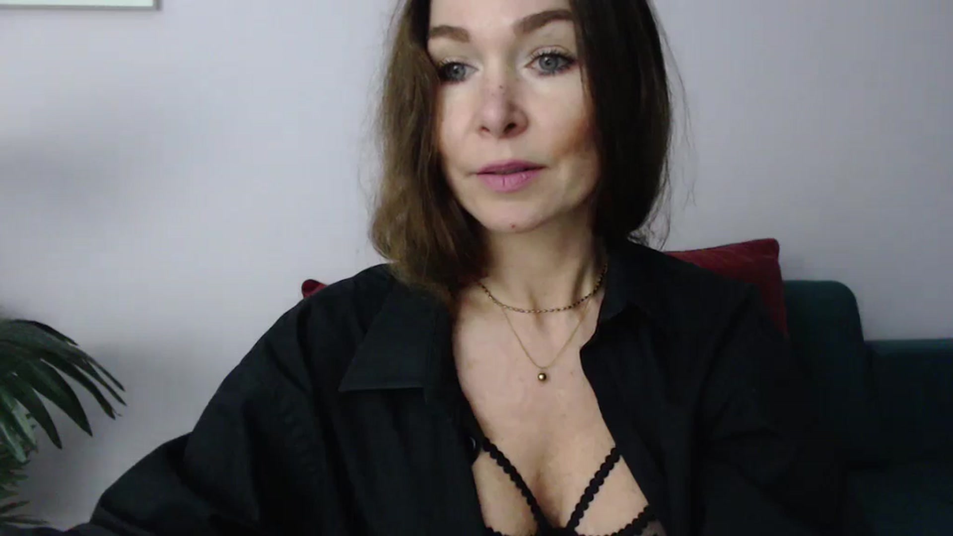 Gallery image thumbnail from Delilah_sweet's myfreecams stream on, 11/20/2024, 16:35 image 7 of 20