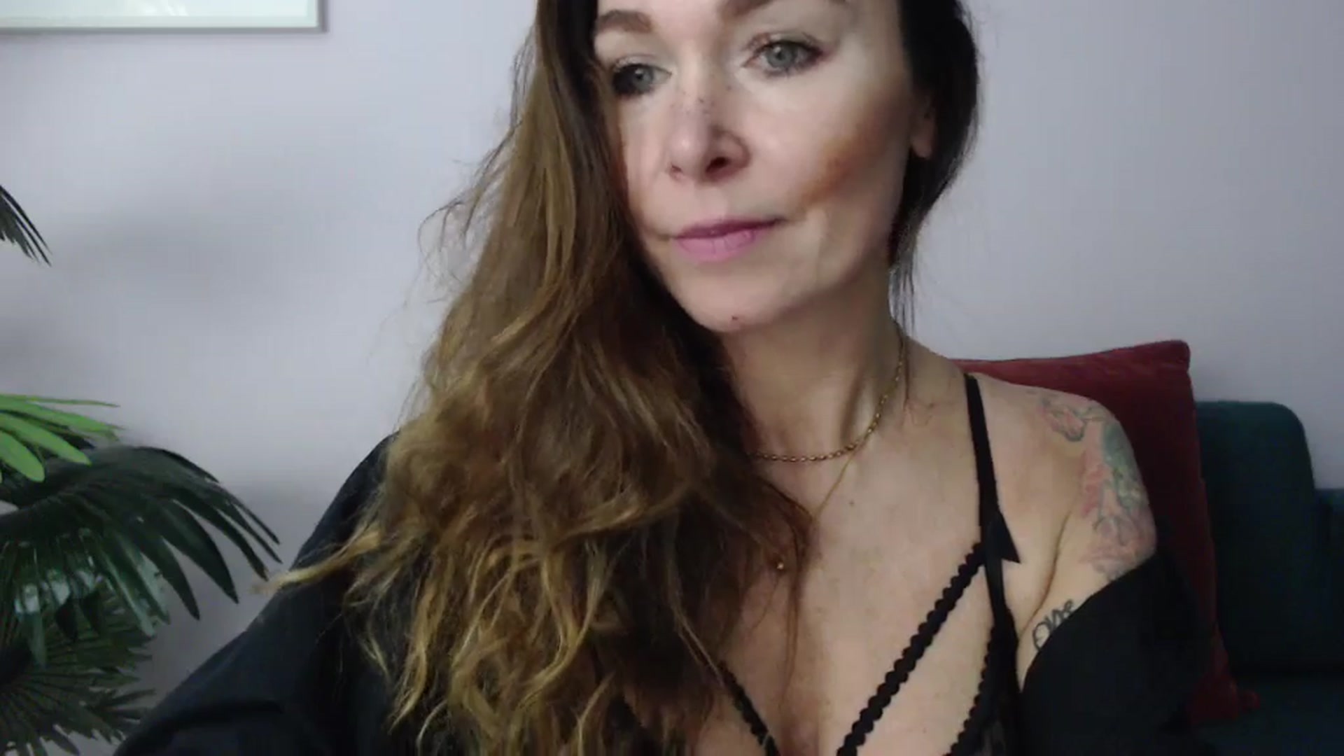 Gallery image thumbnail from Delilah_sweet's myfreecams stream on, 11/20/2024, 17:56 image 20 of 20