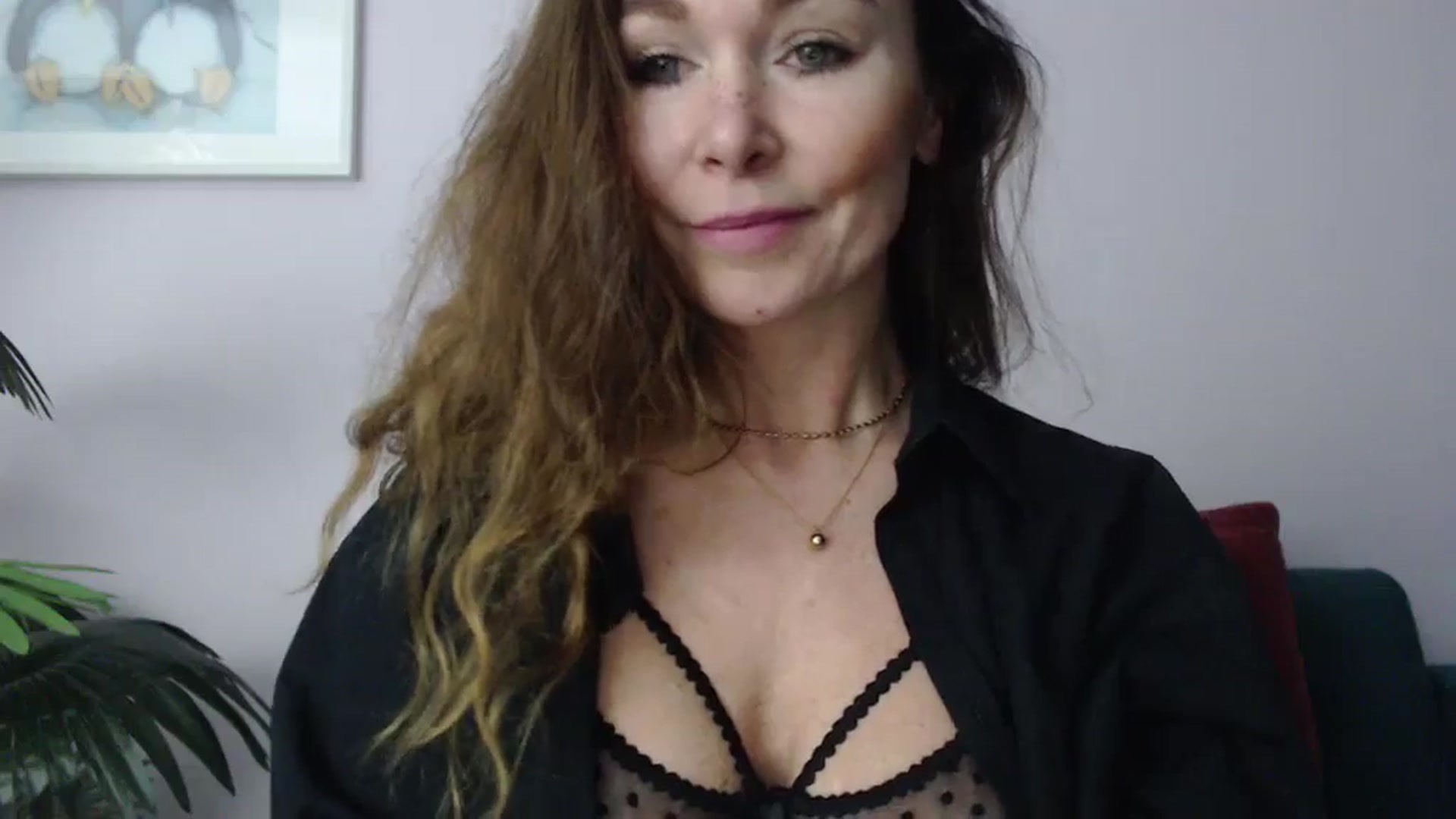 Gallery image thumbnail from Delilah_sweet's myfreecams stream on, 11/20/2024, 17:56 image 5 of 20