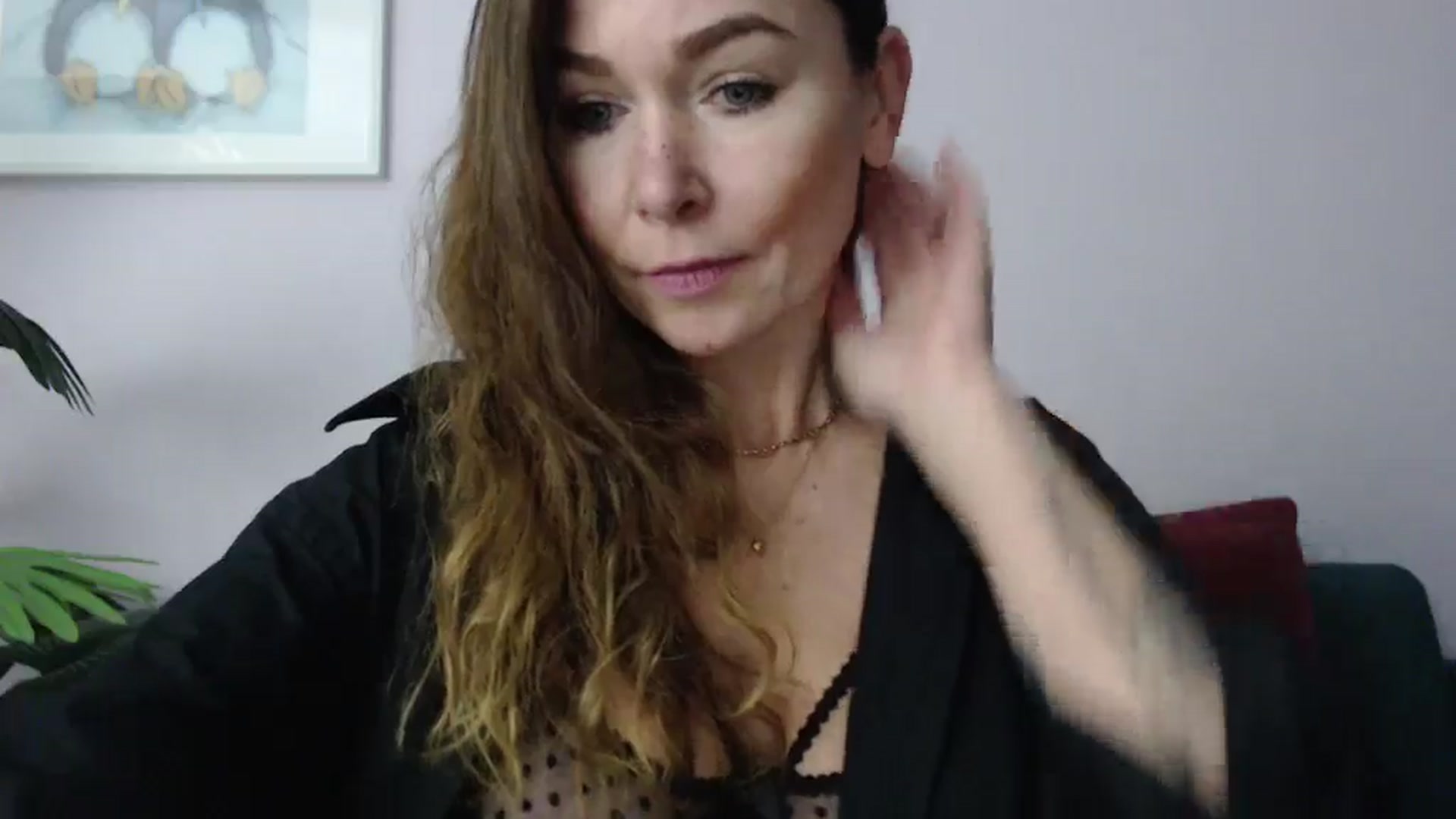 Gallery image thumbnail from Delilah_sweet's myfreecams stream on, 11/20/2024, 19:20 image 9 of 20