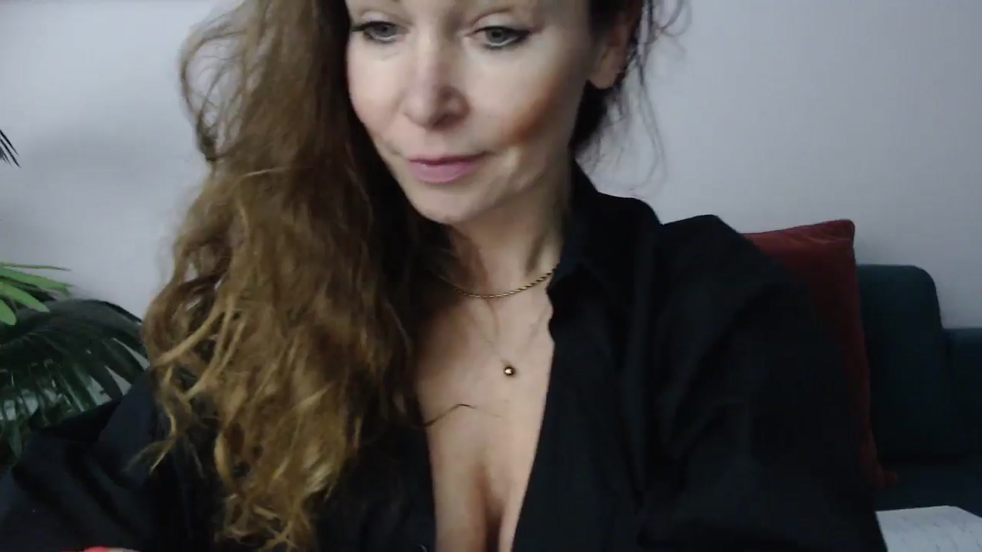 Gallery image thumbnail from Delilah_sweet's myfreecams stream on, 11/21/2024, 16:14 image 9 of 20