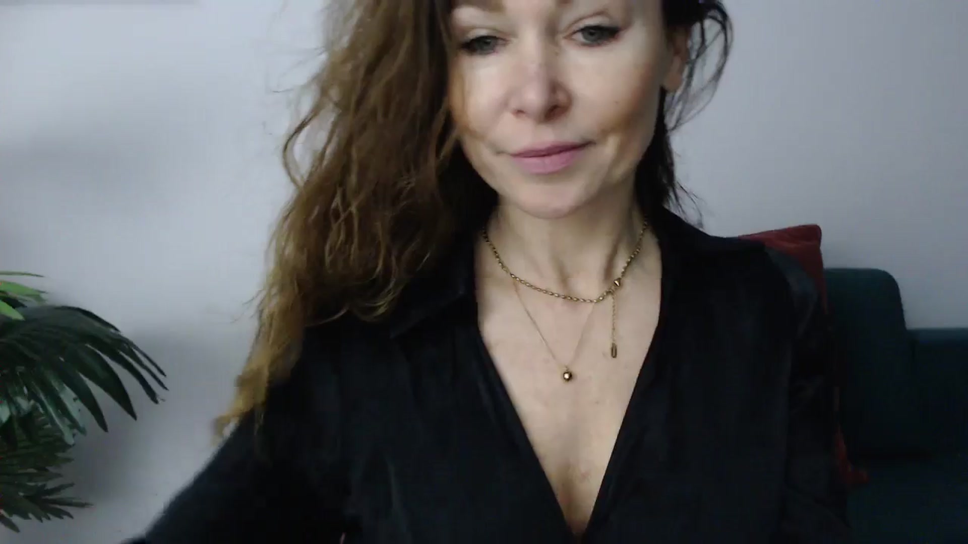 Gallery image thumbnail from Delilah_sweet's myfreecams stream on, 11/25/2024, 17:29 image 6 of 20