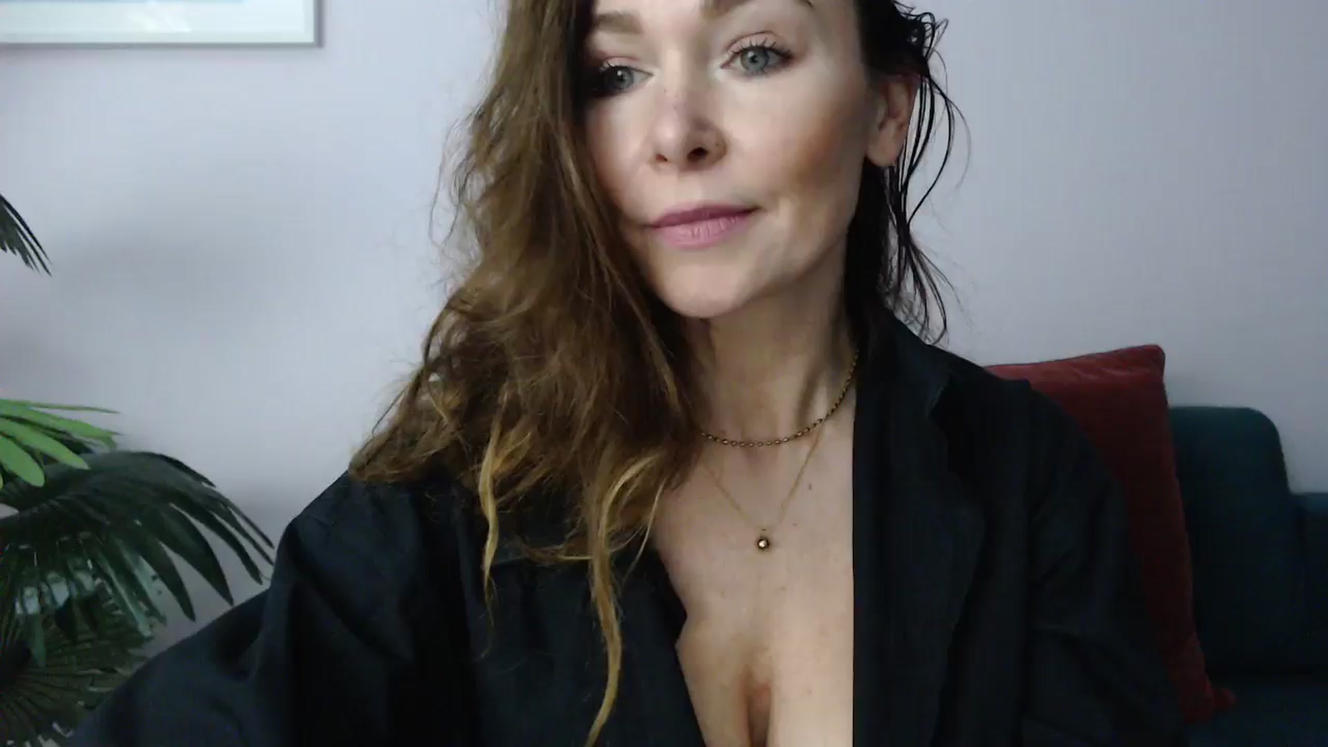 Gallery image thumbnail from Delilah_sweet's myfreecams stream on, 12/02/2024, 16:39 image 19 of 20