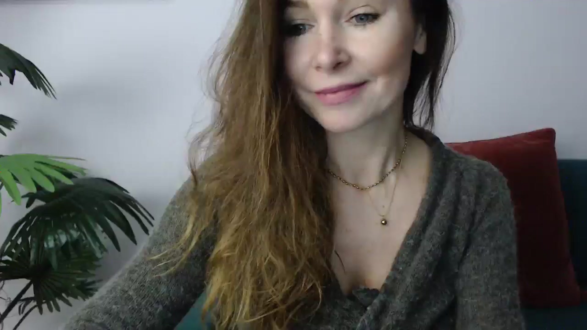 Gallery image thumbnail from Delilah_sweet's myfreecams stream on, 12/04/2024, 19:23 image 7 of 20