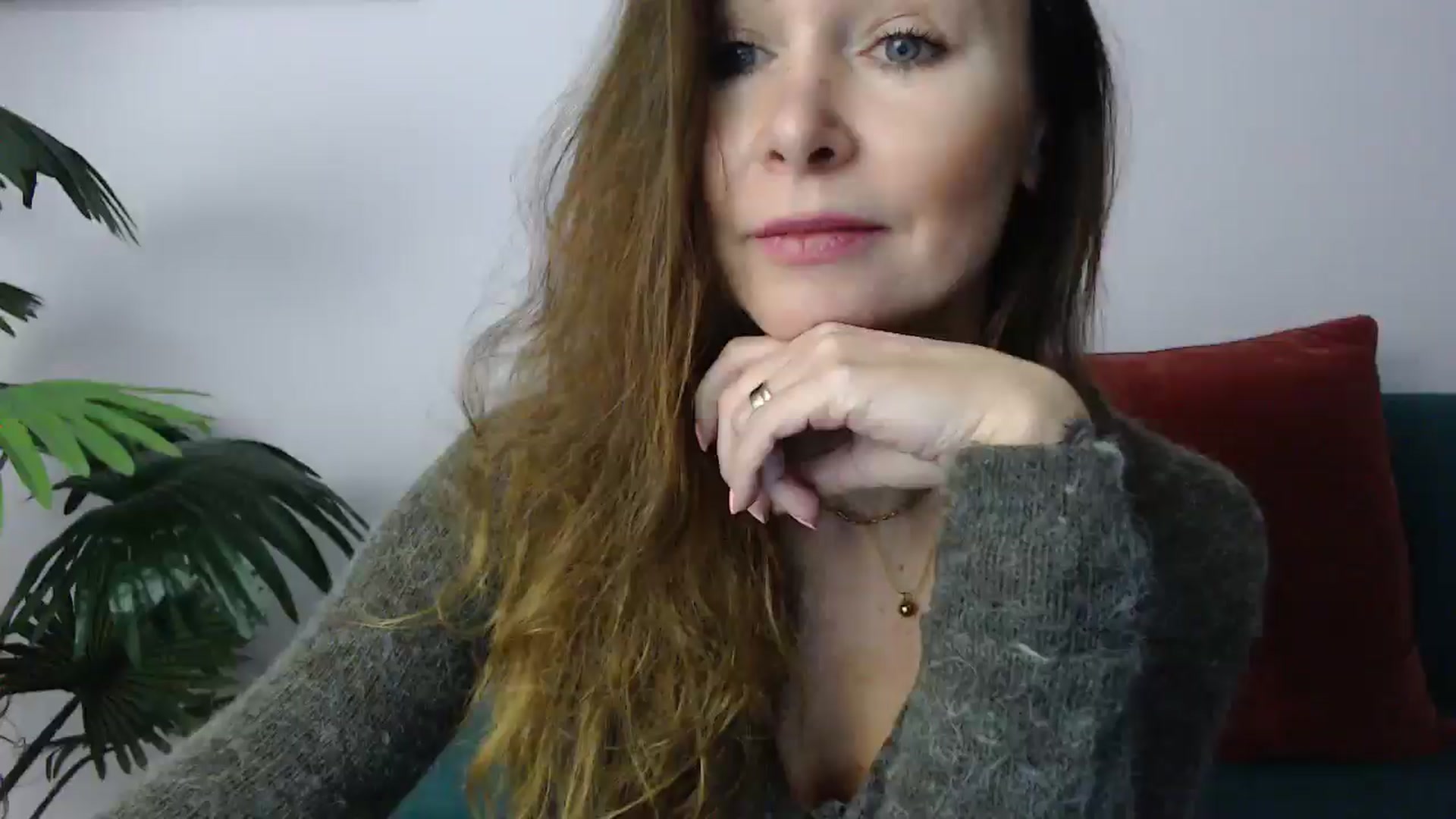 Gallery image thumbnail from Delilah_sweet's myfreecams stream on, 12/04/2024, 19:23 image 15 of 20