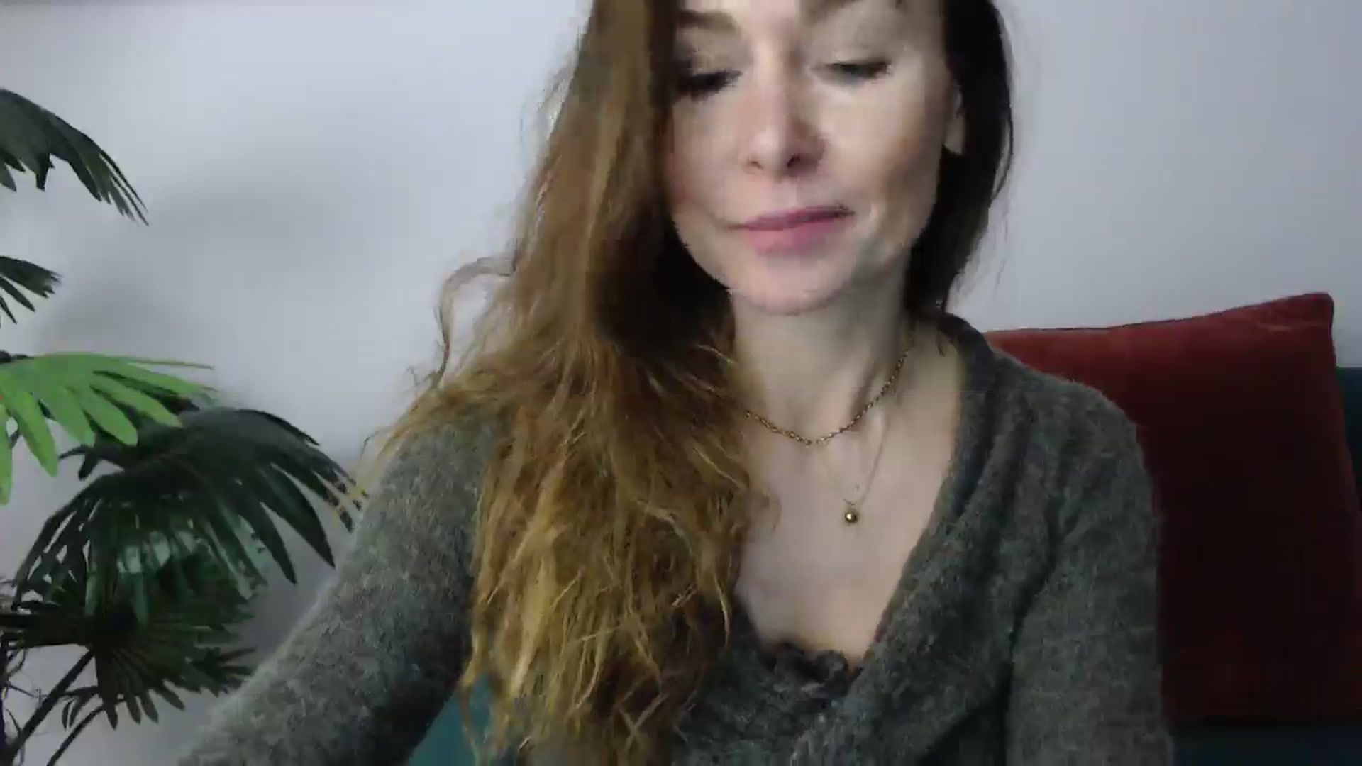 Gallery image thumbnail from Delilah_sweet's myfreecams stream on, 12/04/2024, 19:23 image 2 of 20