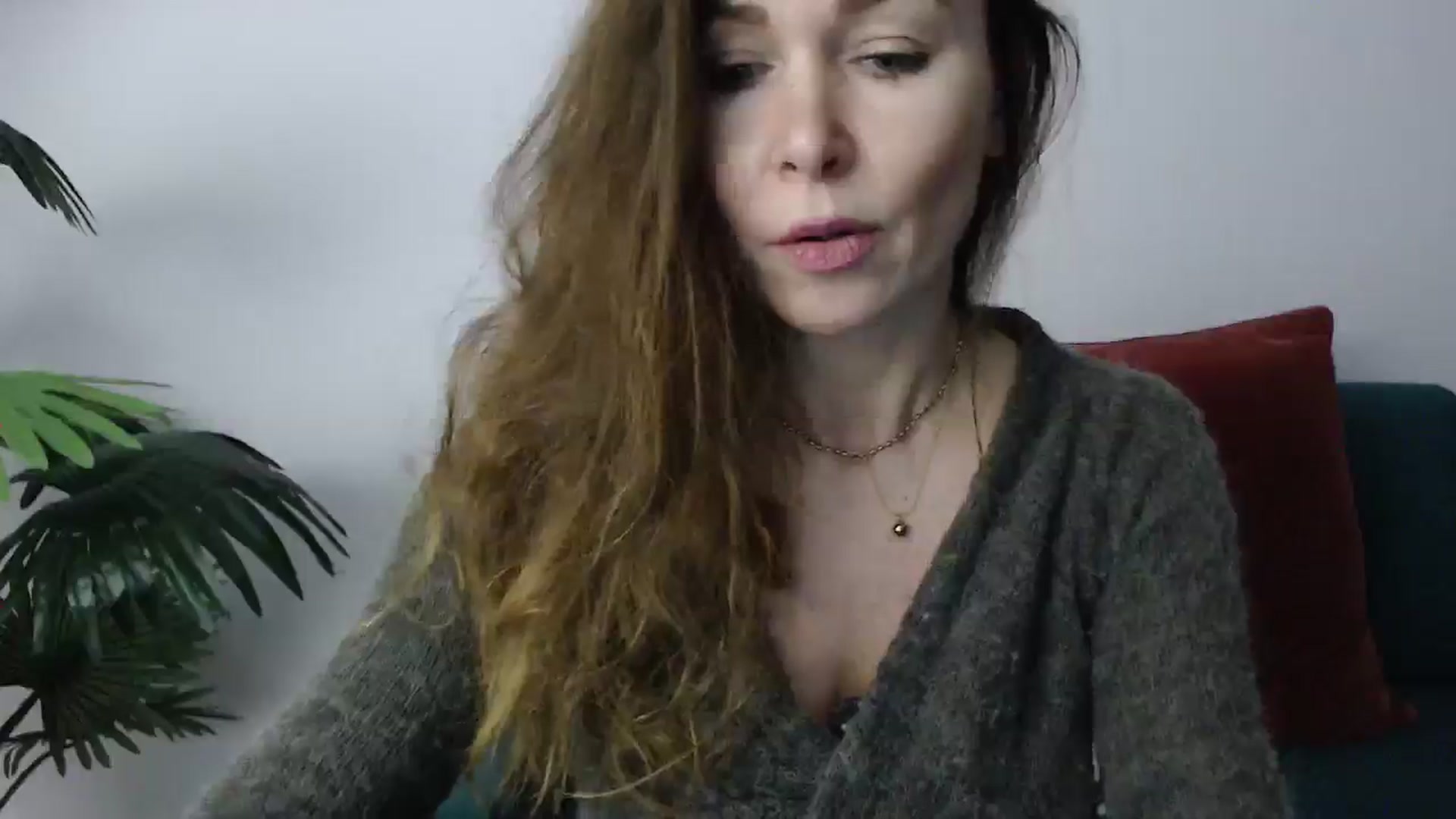 Gallery image thumbnail from Delilah_sweet's myfreecams stream on, 12/04/2024, 19:23 image 20 of 20