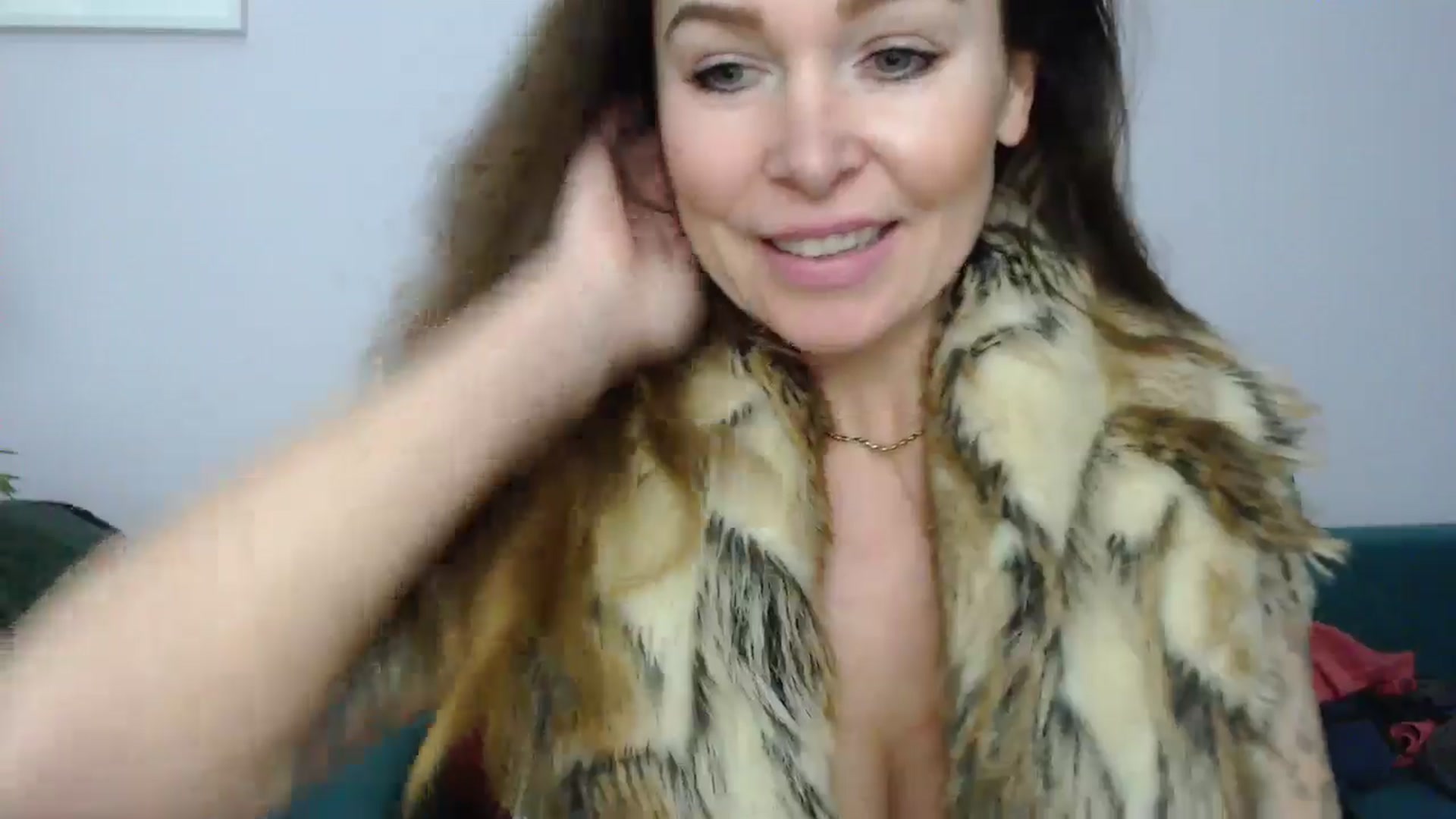Gallery image thumbnail from Delilah_sweet's myfreecams stream on, 12/05/2024, 16:02 image 18 of 20