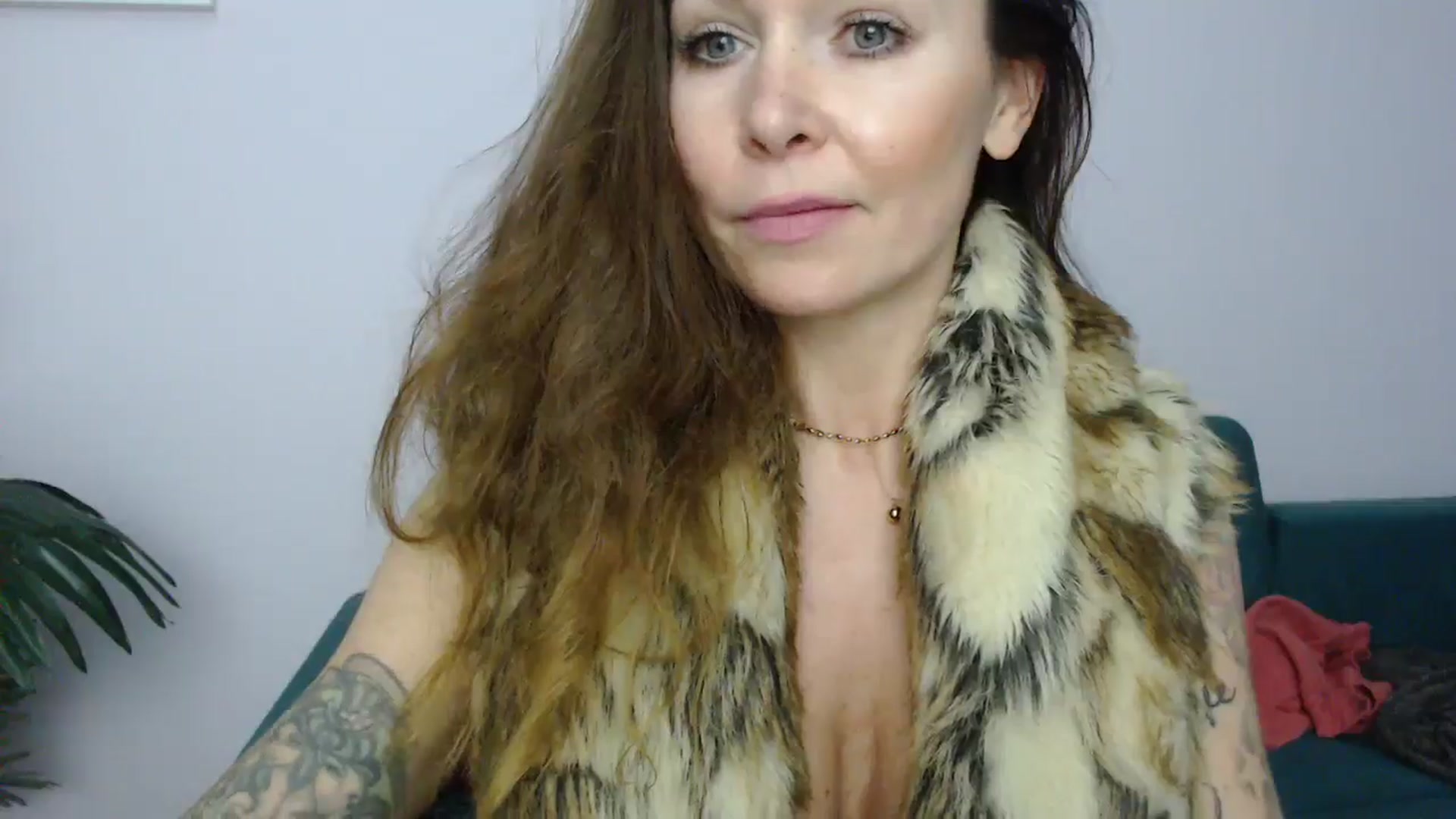 Gallery image thumbnail from Delilah_sweet's myfreecams stream on, 12/05/2024, 16:29 image 17 of 20
