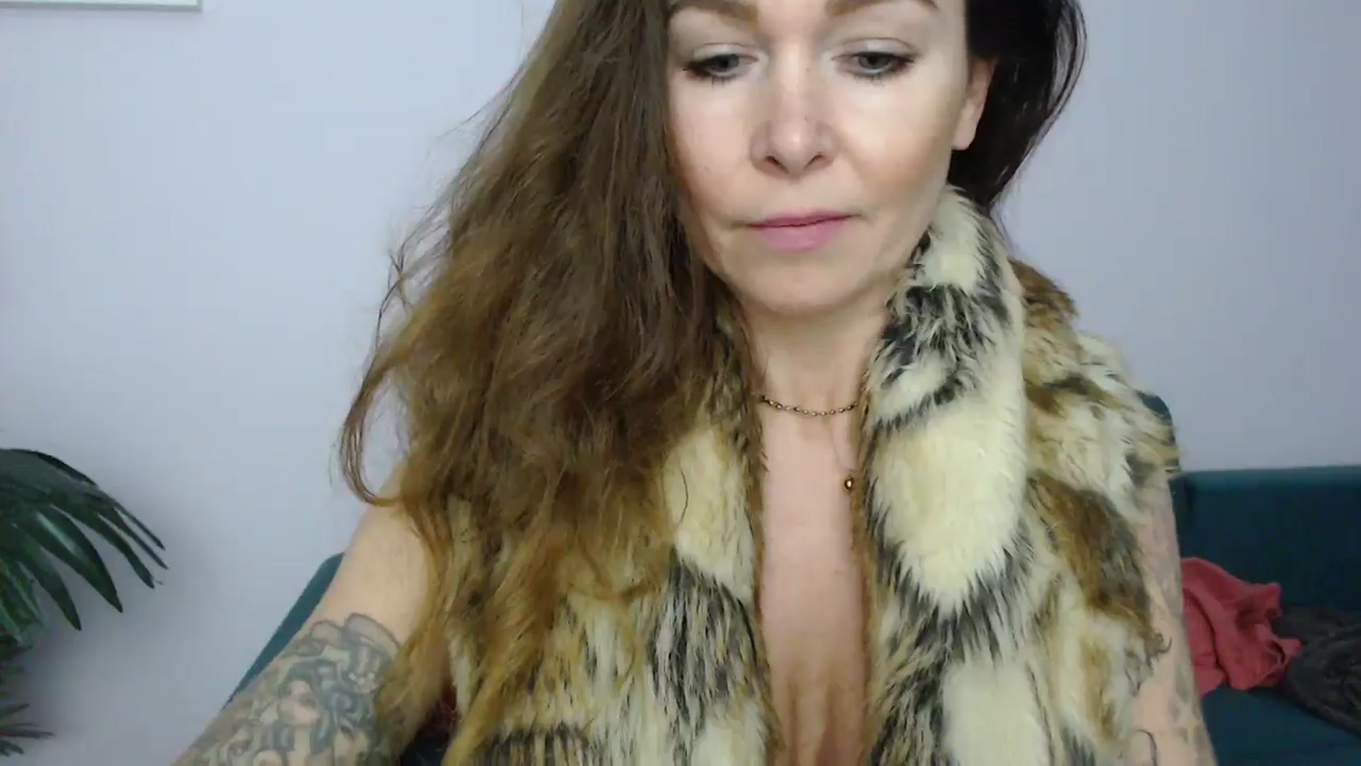 Gallery image thumbnail from Delilah_sweet's myfreecams stream on, 12/05/2024, 16:29 image 14 of 20