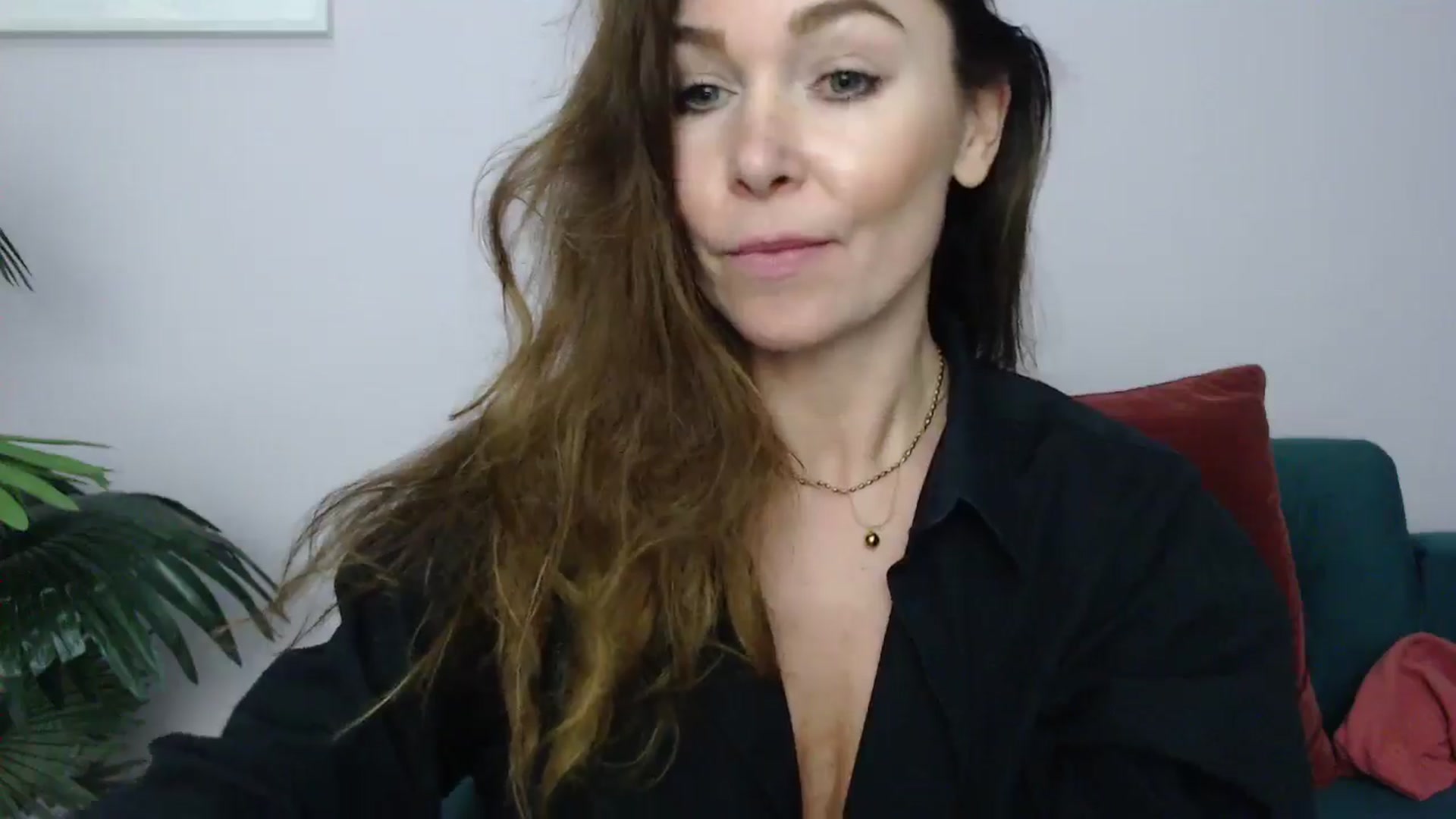 Gallery image thumbnail from Delilah_sweet's myfreecams stream on, 12/05/2024, 17:17 image 13 of 20