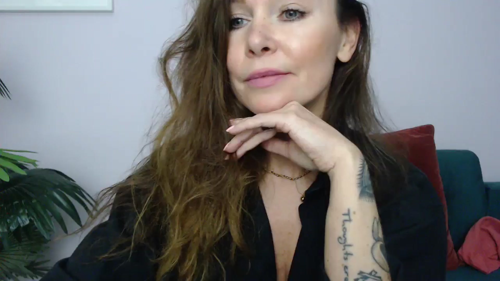 Gallery image thumbnail from Delilah_sweet's myfreecams stream on, 12/05/2024, 17:17 image 19 of 20