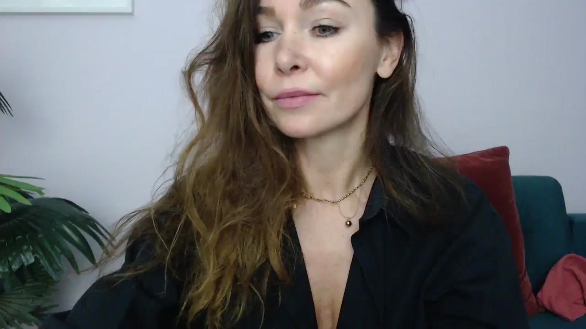 Gallery image thumbnail from Delilah_sweet's myfreecams stream on, 12/05/2024, 17:17 image 18 of 20