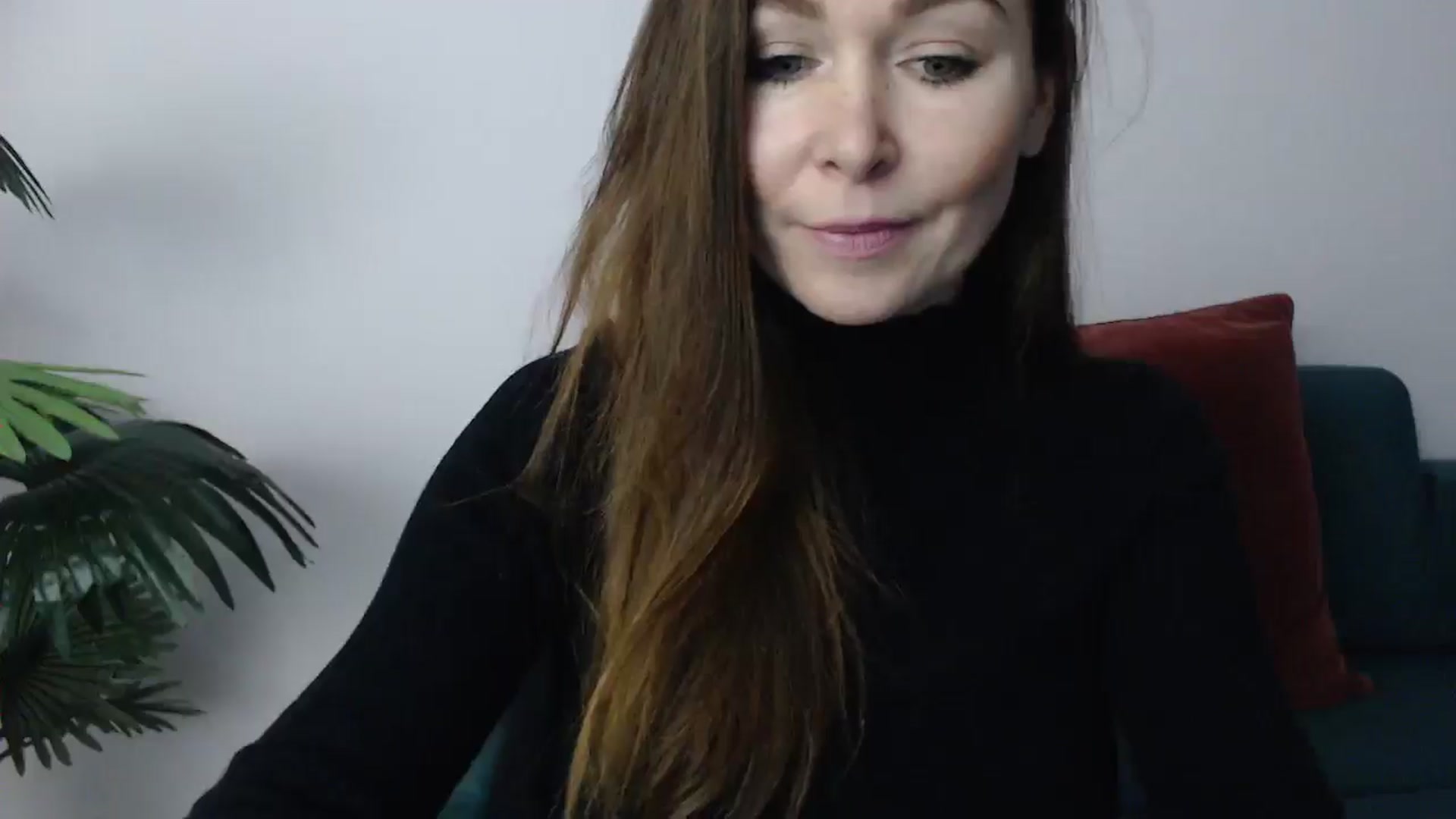 Gallery image thumbnail from Delilah_sweet's myfreecams stream on, 12/06/2024, 17:10 image 17 of 20