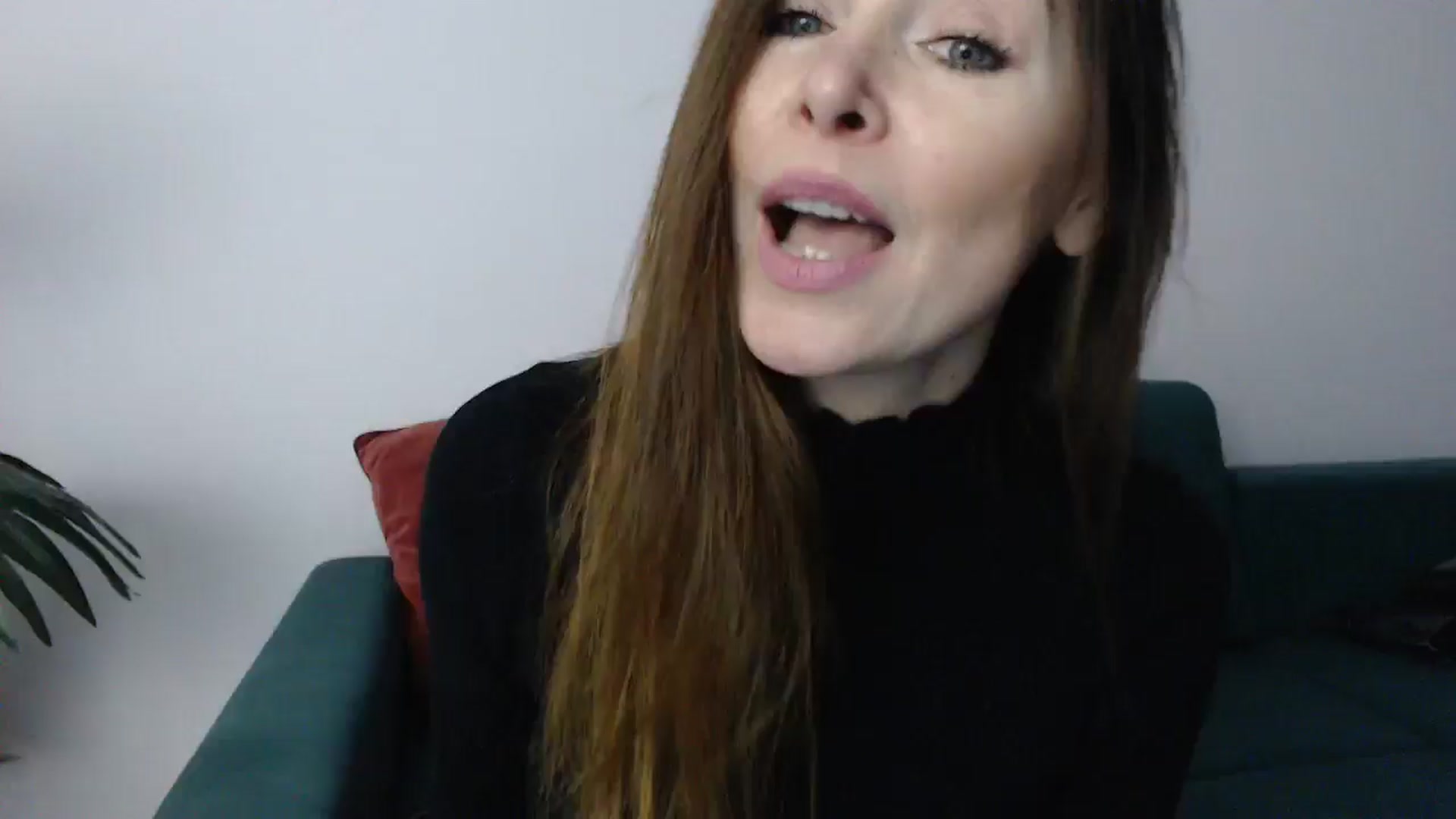 Gallery image thumbnail from Delilah_sweet's myfreecams stream on, 12/06/2024, 17:57 image 9 of 20