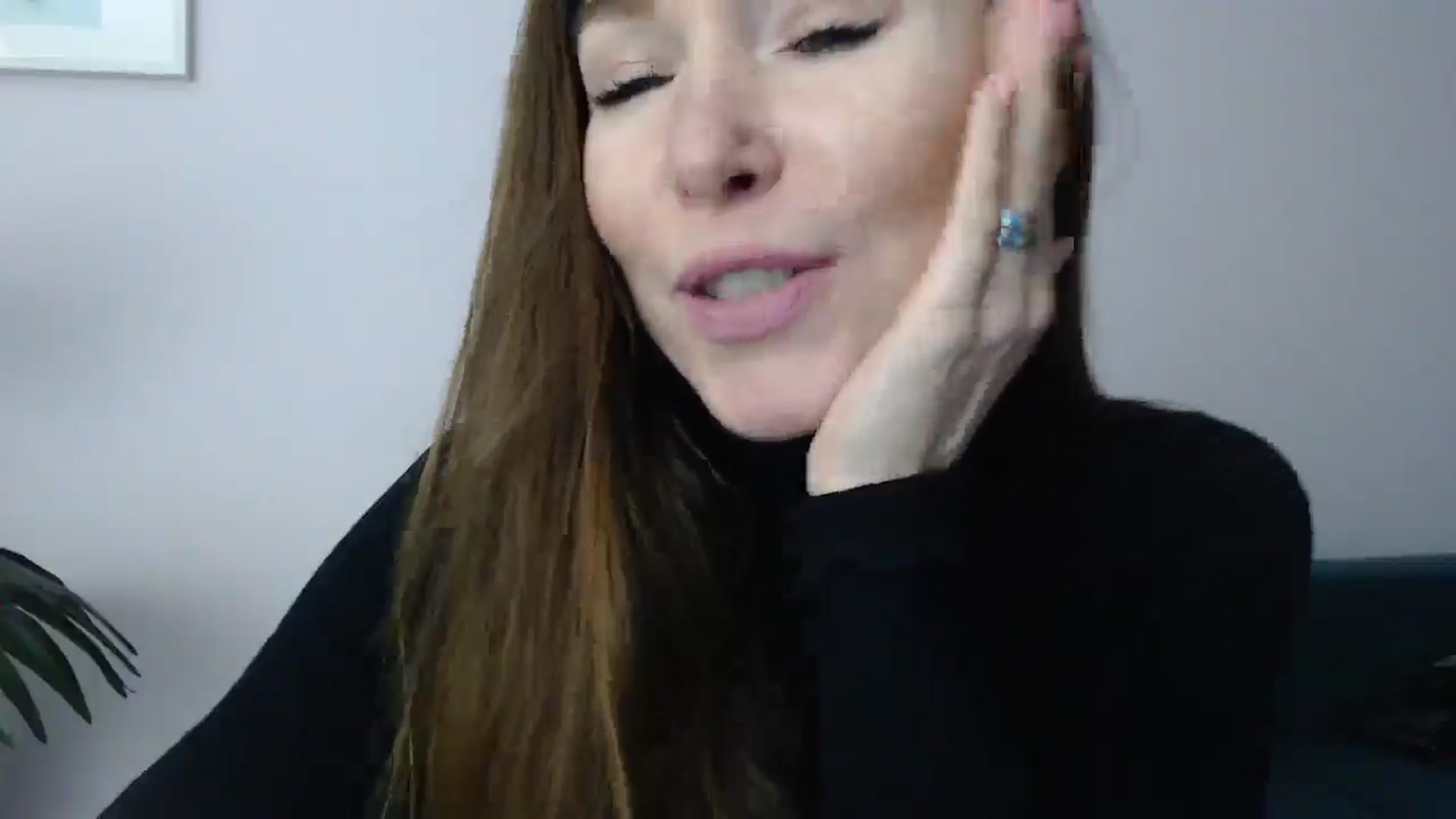 Gallery image thumbnail from Delilah_sweet's myfreecams stream on, 12/06/2024, 17:57 image 16 of 20