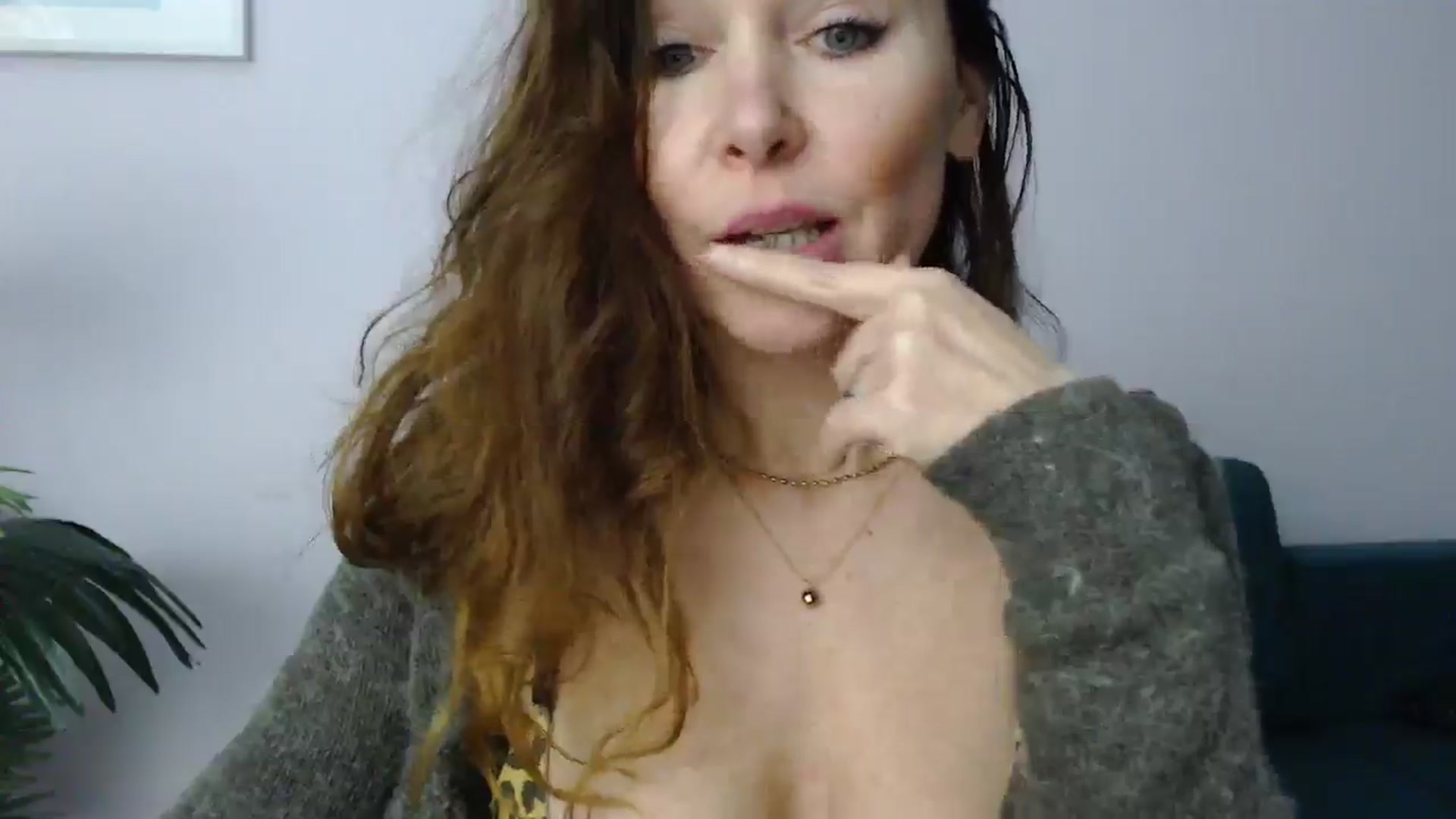 Gallery image thumbnail from Delilah_sweet's myfreecams stream on, 12/09/2024, 18:14 image 19 of 20