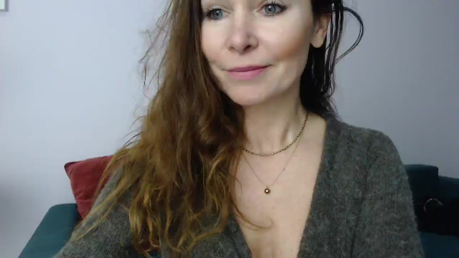 Gallery image thumbnail from Delilah_sweet's myfreecams stream on, 12/09/2024, 18:51 image 17 of 20