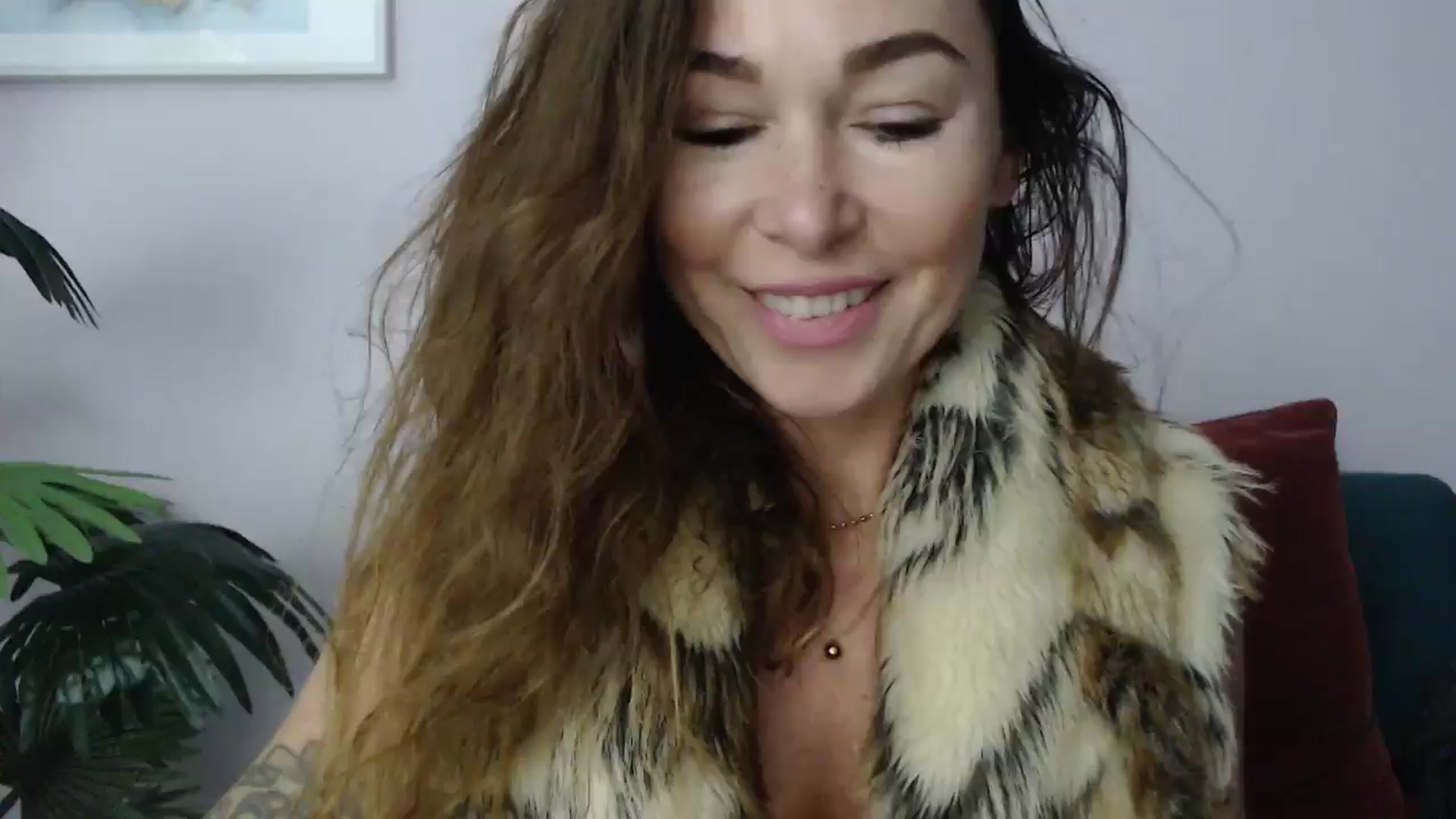 Gallery image thumbnail from Delilah_sweet's myfreecams stream on, 01/02/2025, 17:00 image 18 of 20