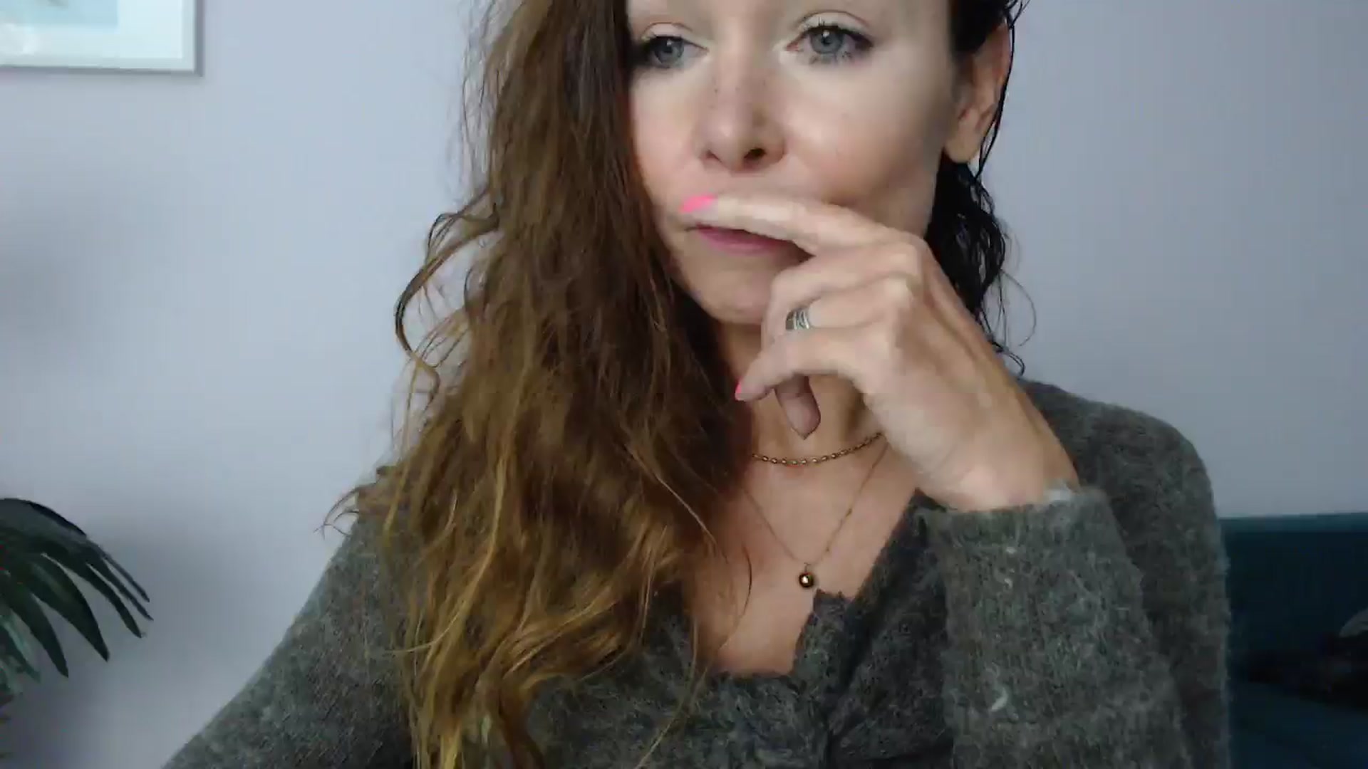 Gallery image thumbnail from Delilah_sweet's myfreecams stream on, 01/06/2025, 18:14 image 18 of 20