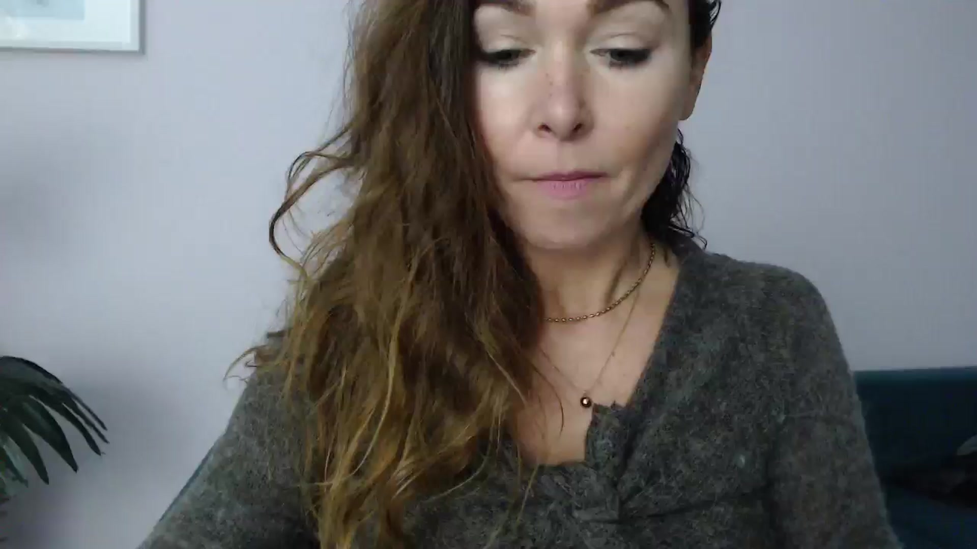 Gallery image thumbnail from Delilah_sweet's myfreecams stream on, 01/06/2025, 18:14 image 17 of 20