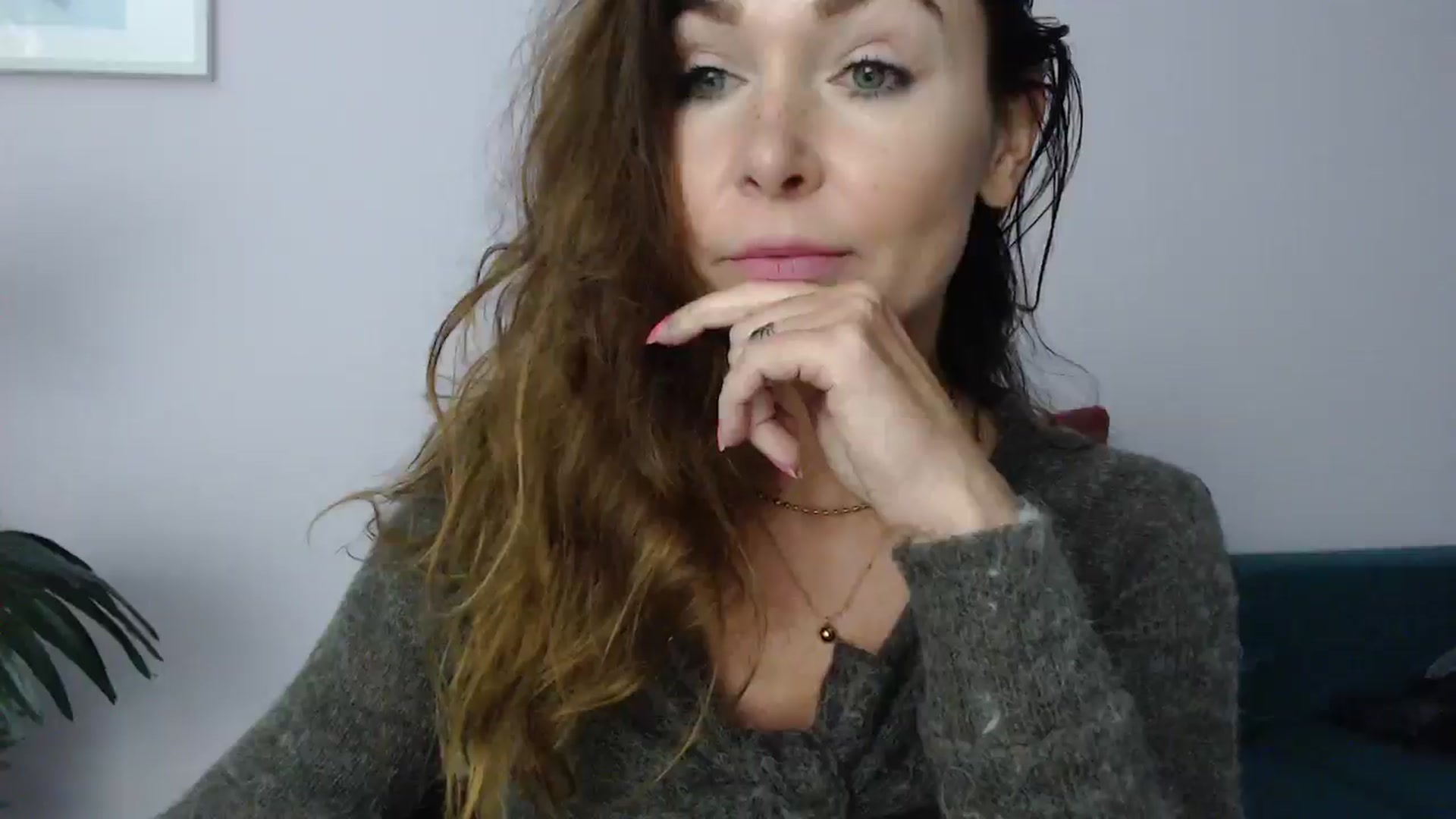 Gallery image thumbnail from Delilah_sweet's myfreecams stream on, 01/06/2025, 18:14 image 12 of 20