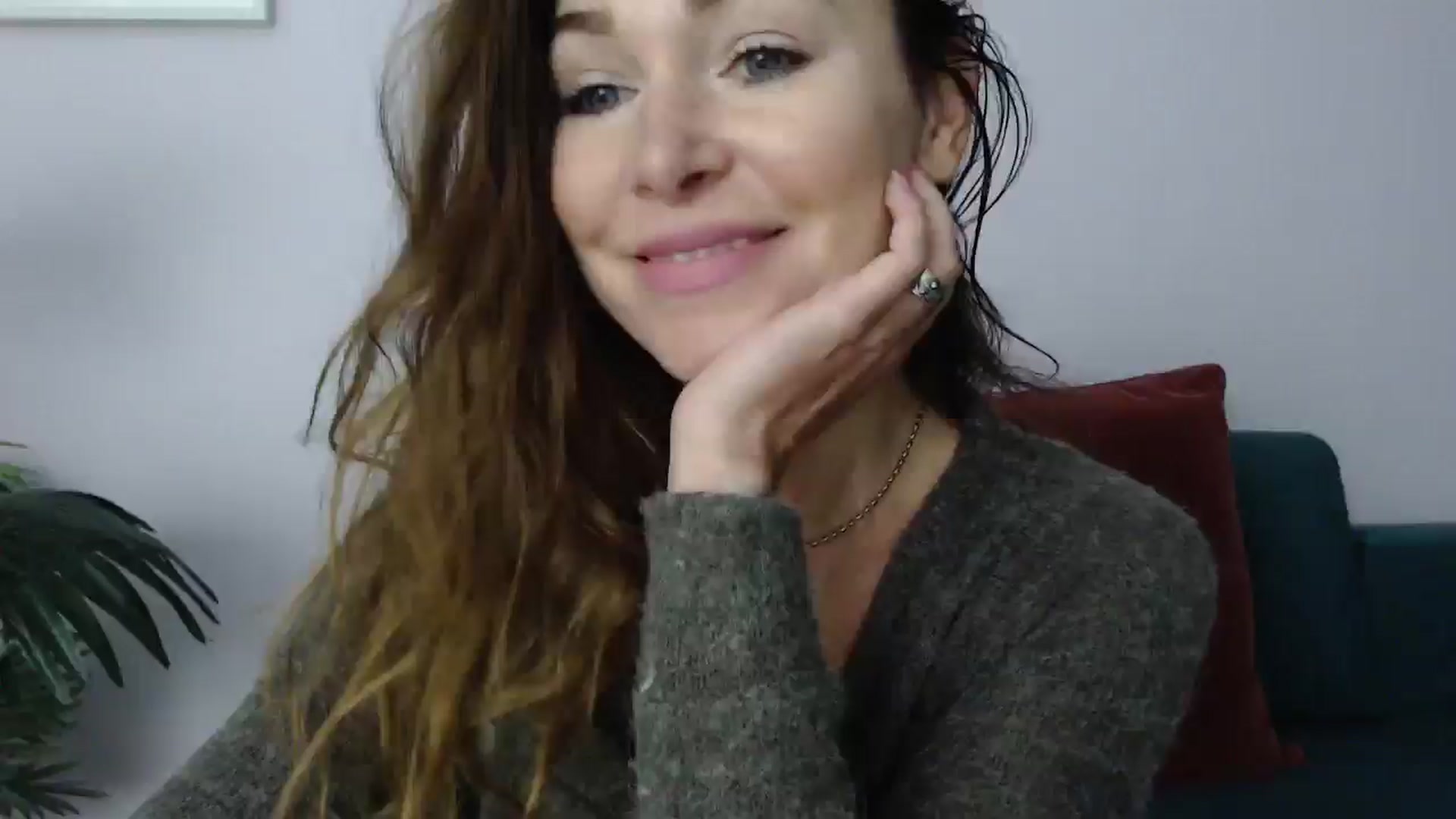 Gallery image thumbnail from Delilah_sweet's myfreecams stream on, 01/06/2025, 19:06 image 1 of 20