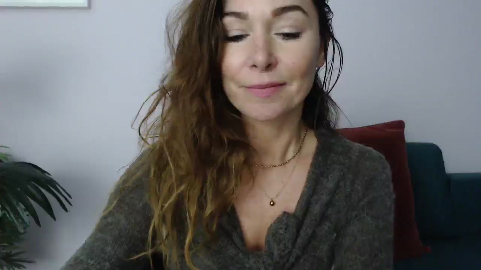 Gallery image thumbnail from Delilah_sweet's myfreecams stream on, 01/06/2025, 19:06 image 6 of 20