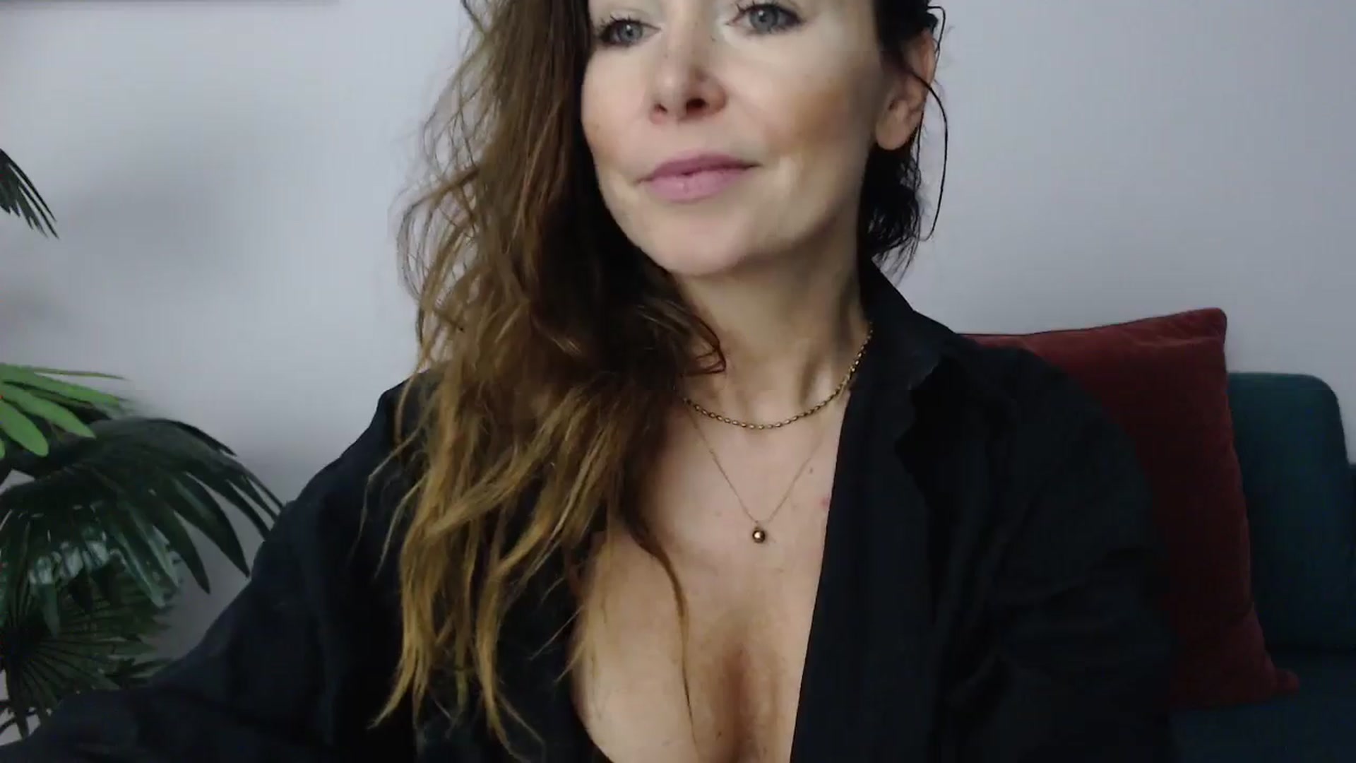 Gallery image thumbnail from Delilah_sweet's myfreecams stream on, 01/07/2025, 17:27 image 11 of 20