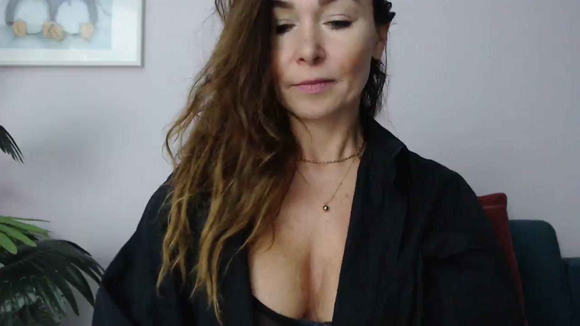 Gallery image thumbnail from Delilah_sweet's myfreecams stream on, 01/07/2025, 18:05 image 4 of 20