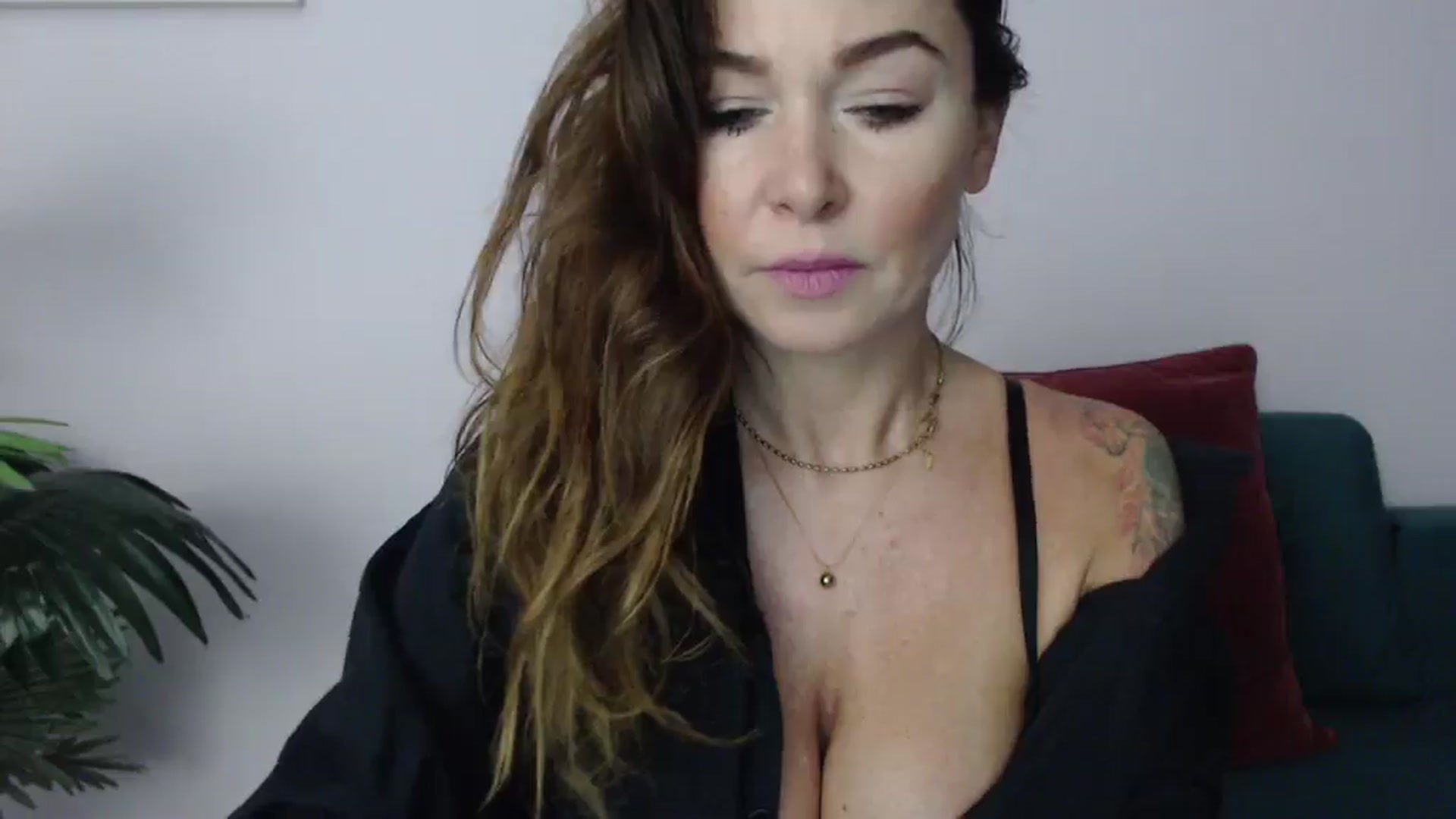 Gallery image thumbnail from Delilah_sweet's myfreecams stream on, 01/08/2025, 16:00 image 3 of 20