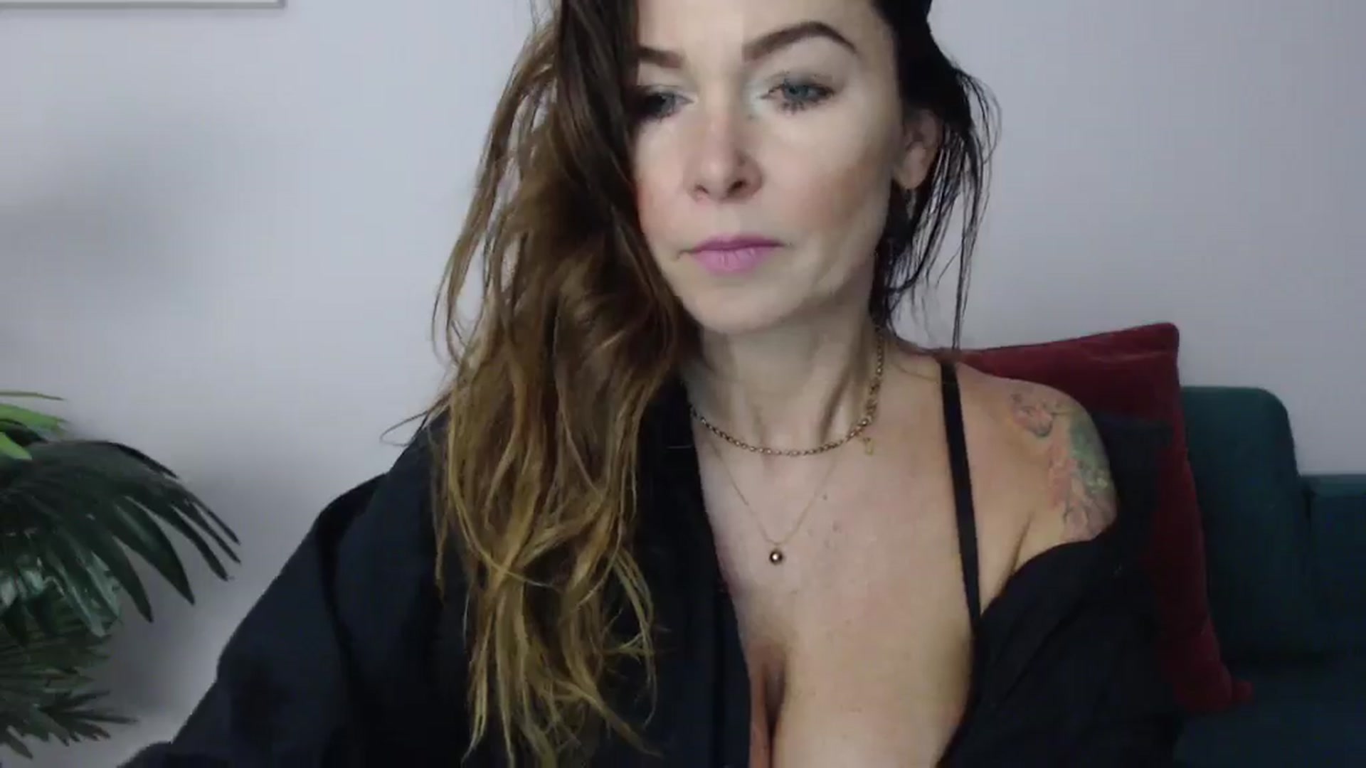 Gallery image thumbnail from Delilah_sweet's myfreecams stream on, 01/08/2025, 16:00 image 19 of 20