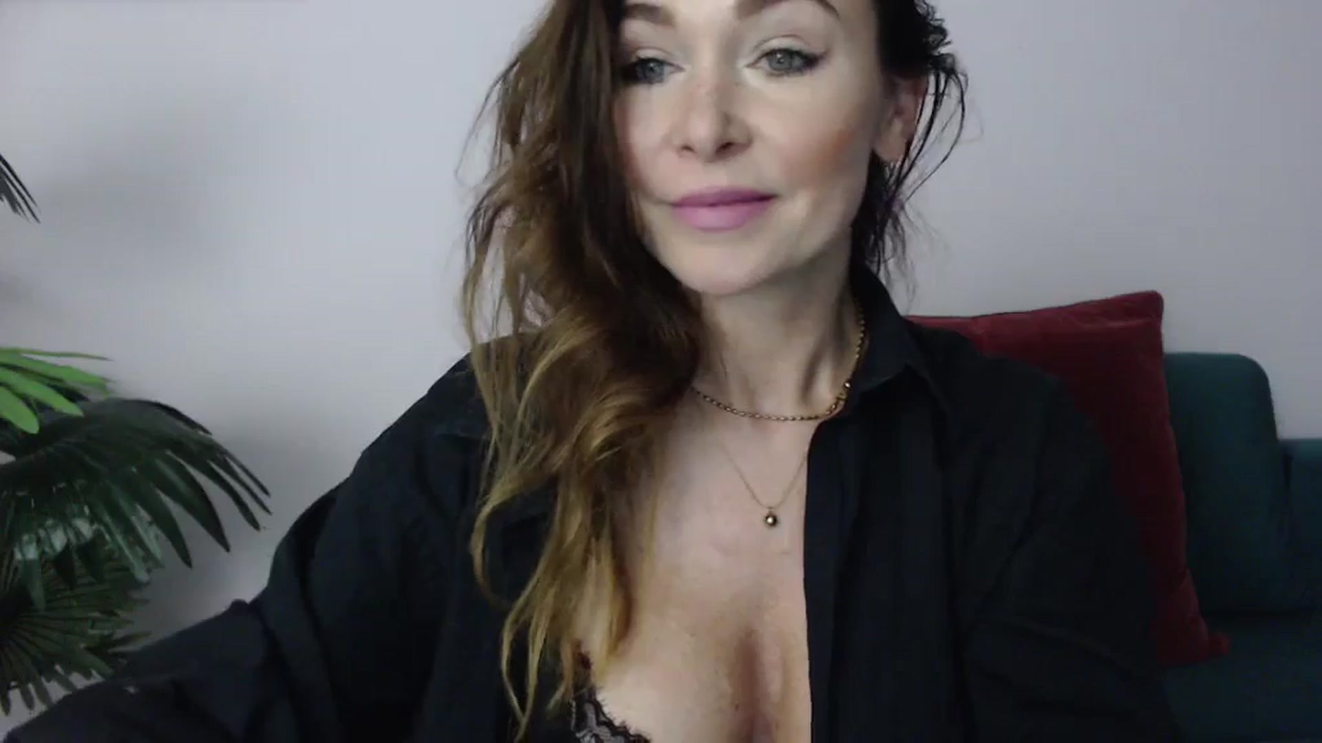 Gallery image thumbnail from Delilah_sweet's myfreecams stream on, 01/09/2025, 15:10 image 14 of 20