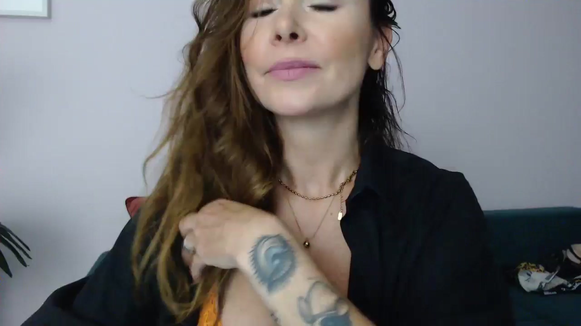 Gallery image thumbnail from Delilah_sweet's myfreecams stream on, 01/10/2025, 16:36 image 8 of 20