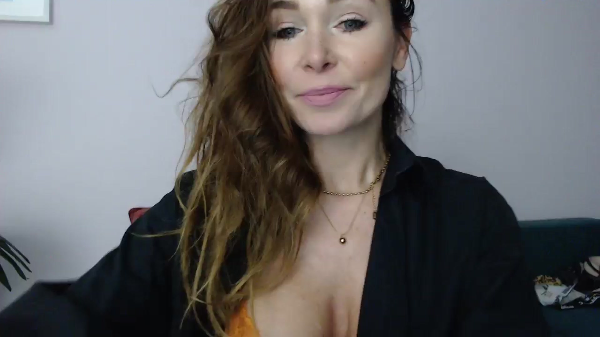 Gallery image thumbnail from Delilah_sweet's myfreecams stream on, 01/10/2025, 16:36 image 1 of 20