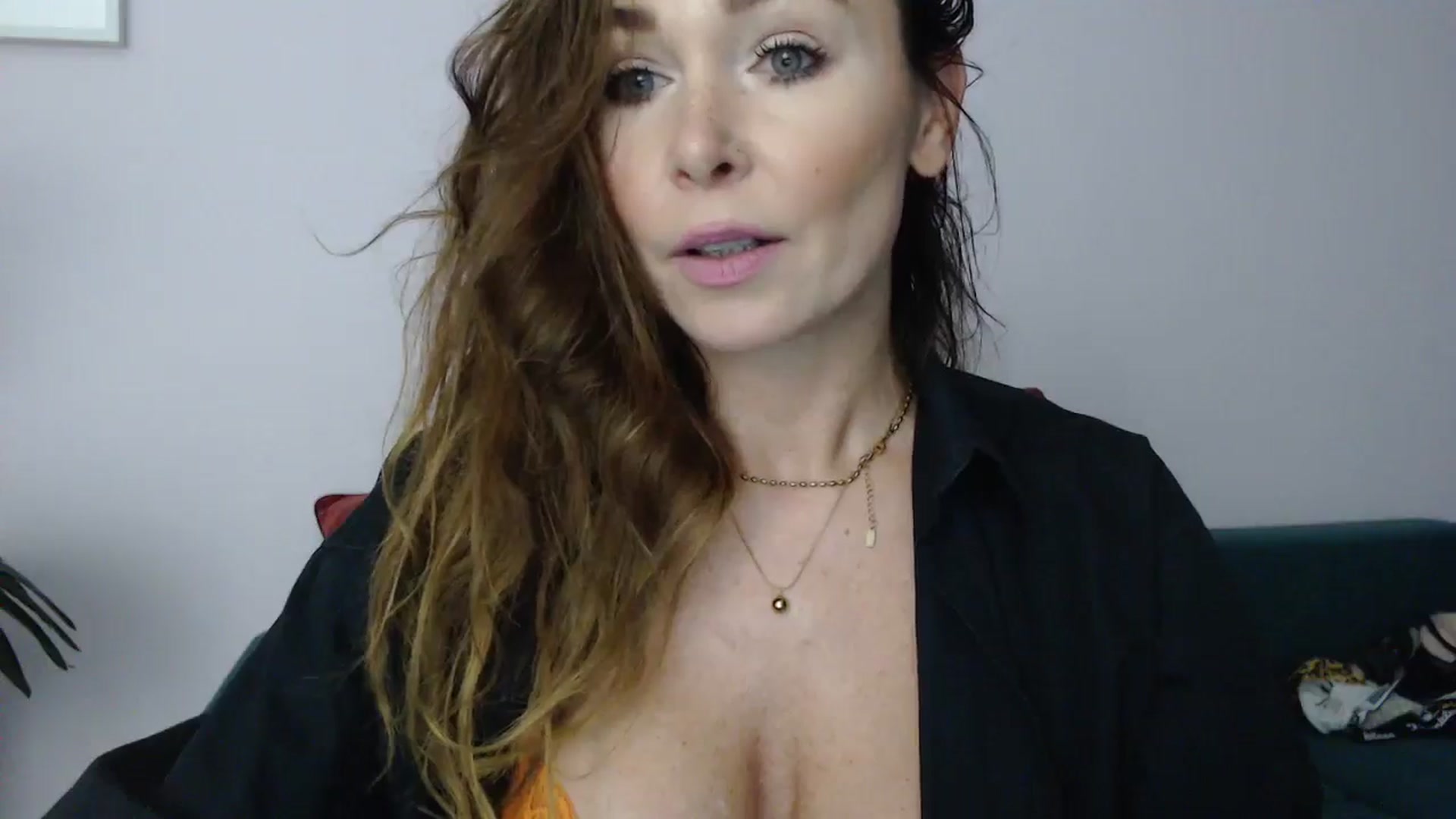 Gallery image thumbnail from Delilah_sweet's myfreecams stream on, 01/10/2025, 16:36 image 6 of 20