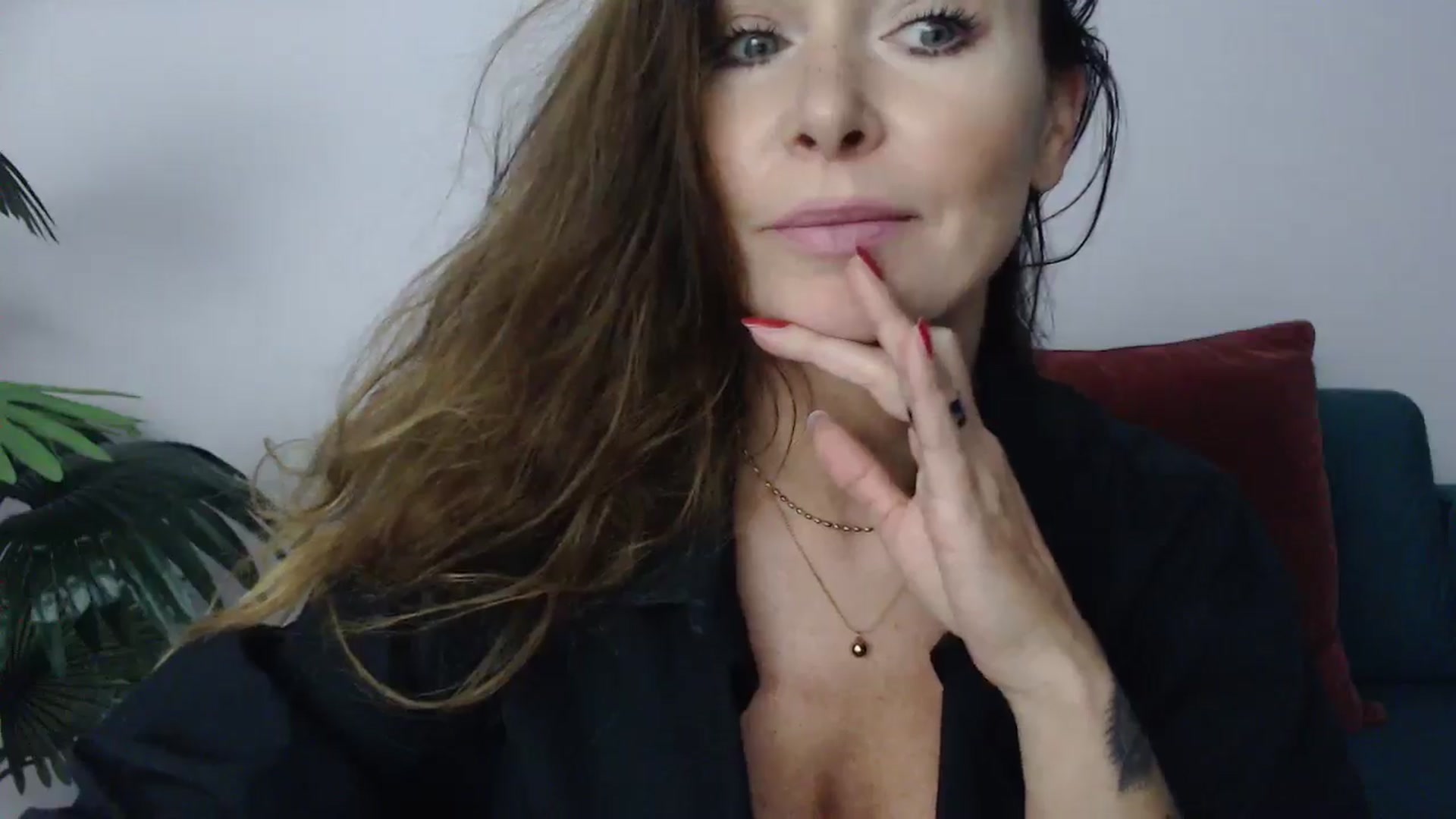 Gallery image thumbnail from Delilah_sweet's myfreecams stream on, 01/13/2025, 17:39 image 6 of 20