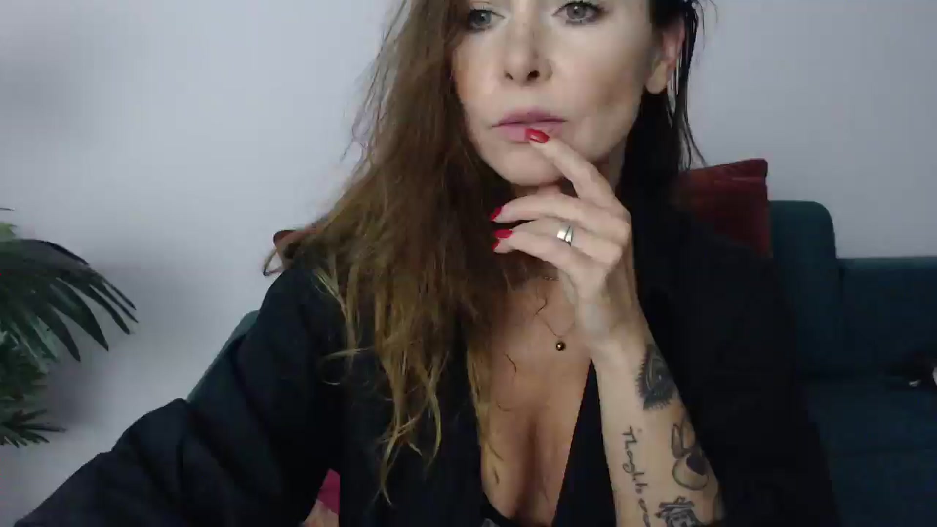 Gallery image thumbnail from Delilah_sweet's myfreecams stream on, 01/13/2025, 18:48 image 9 of 20