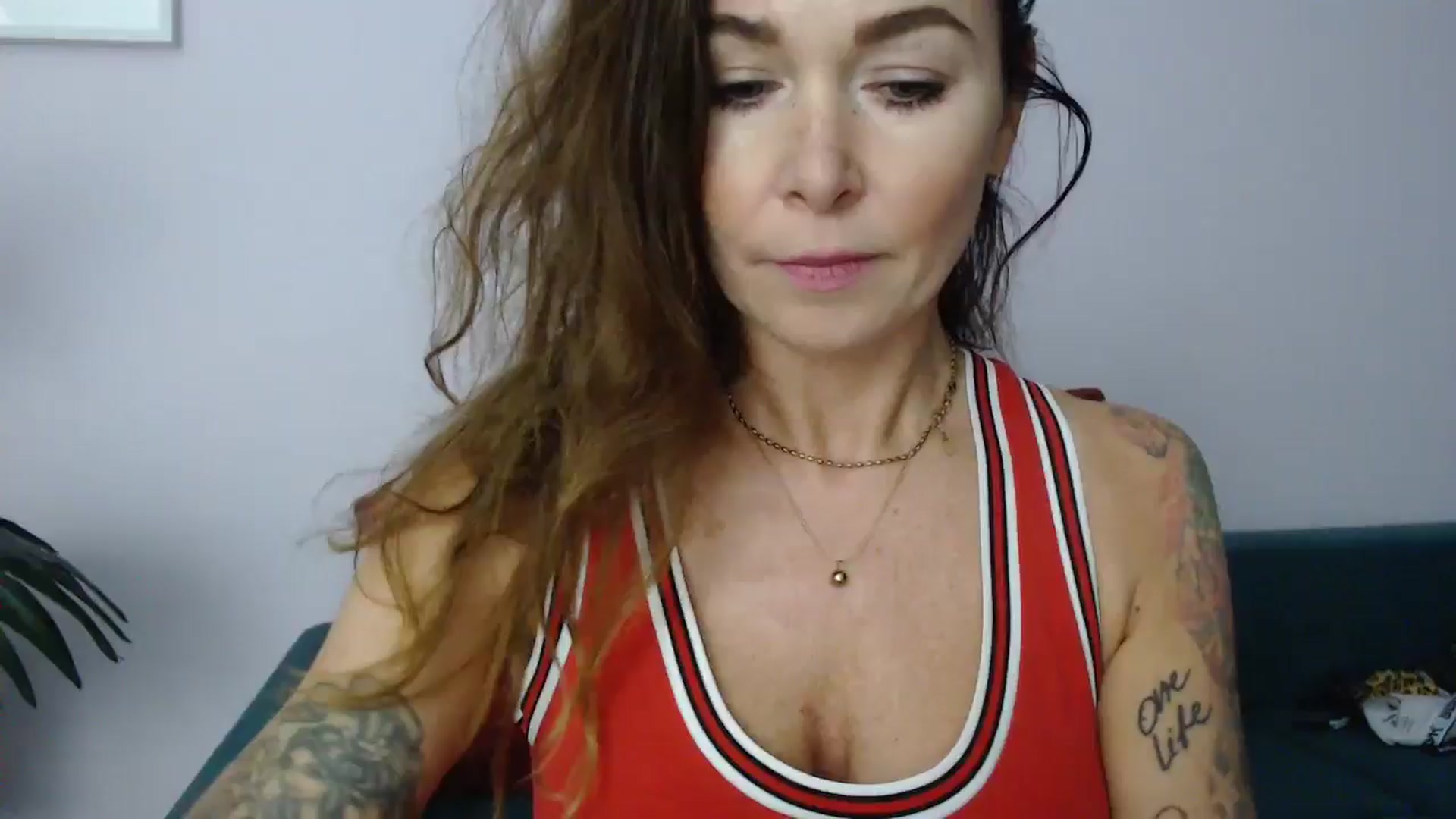 Gallery image thumbnail from Delilah_sweet's myfreecams stream on, 01/15/2025, 17:30 image 1 of 20