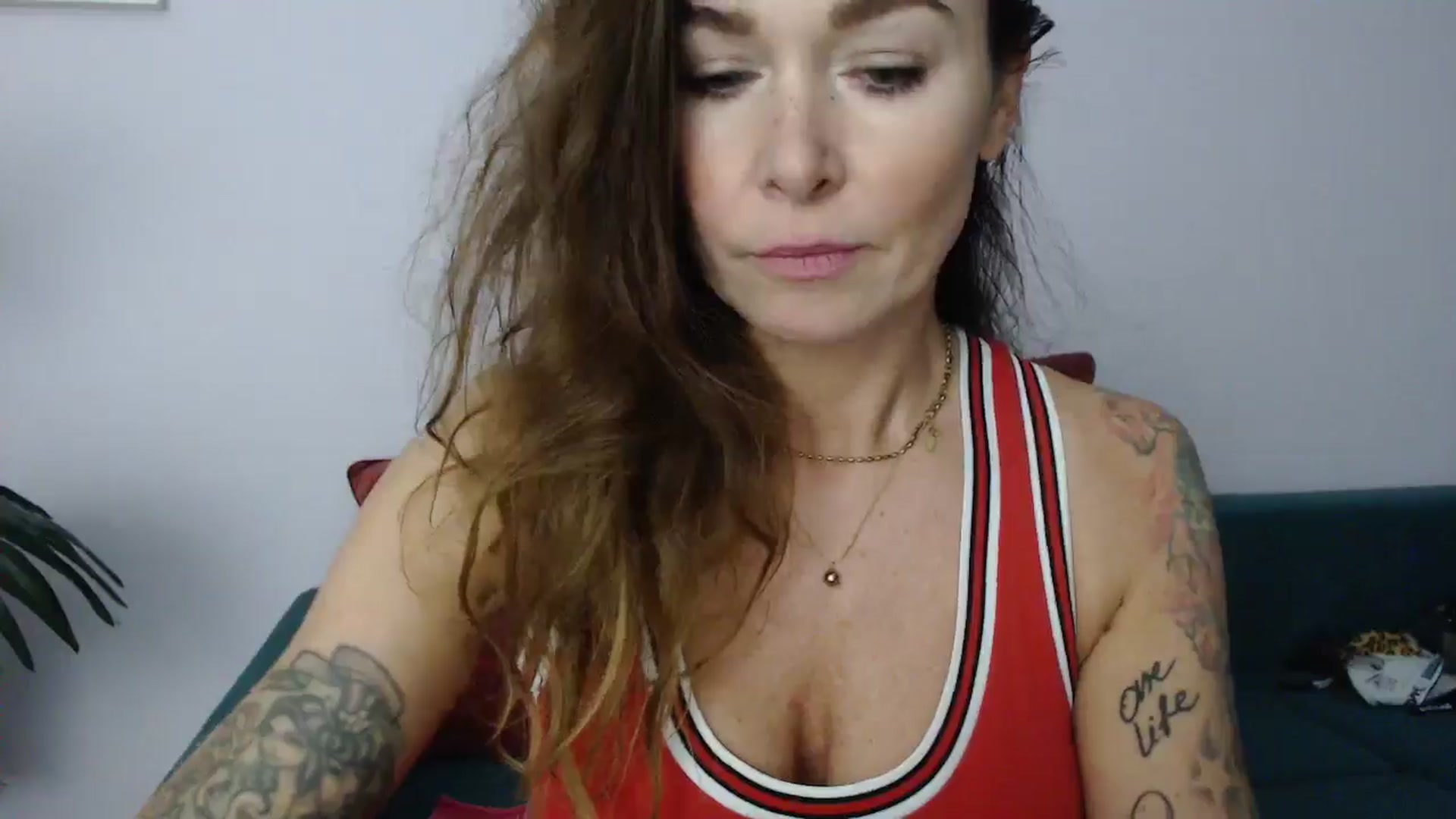 Gallery image thumbnail from Delilah_sweet's myfreecams stream on, 01/15/2025, 17:30 image 17 of 20
