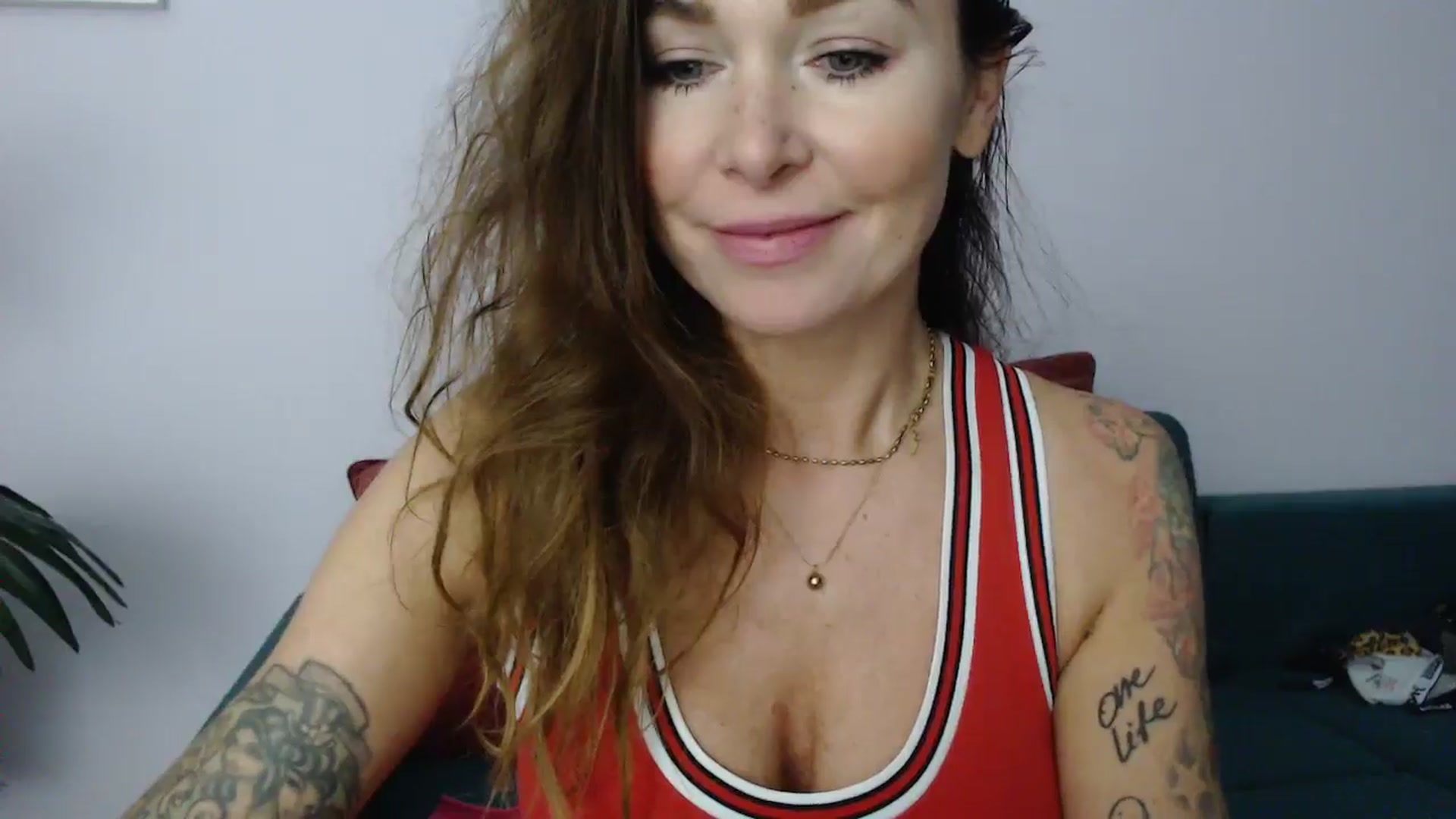 Gallery image thumbnail from Delilah_sweet's myfreecams stream on, 01/15/2025, 17:30 image 16 of 20