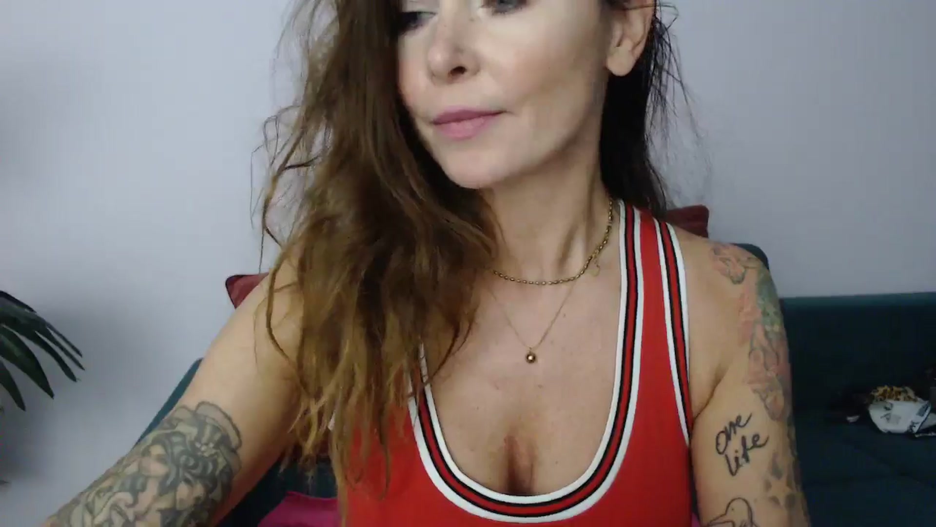 Gallery image thumbnail from Delilah_sweet's myfreecams stream on, 01/15/2025, 17:30 image 12 of 20