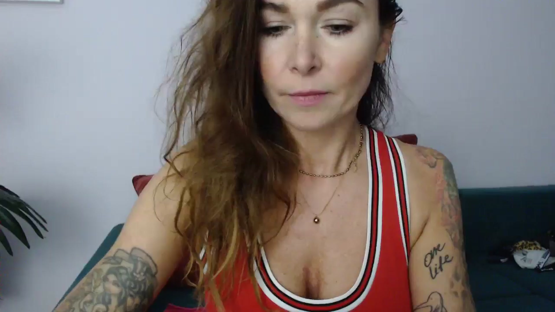 Gallery image thumbnail from Delilah_sweet's myfreecams stream on, 01/15/2025, 17:30 image 14 of 20