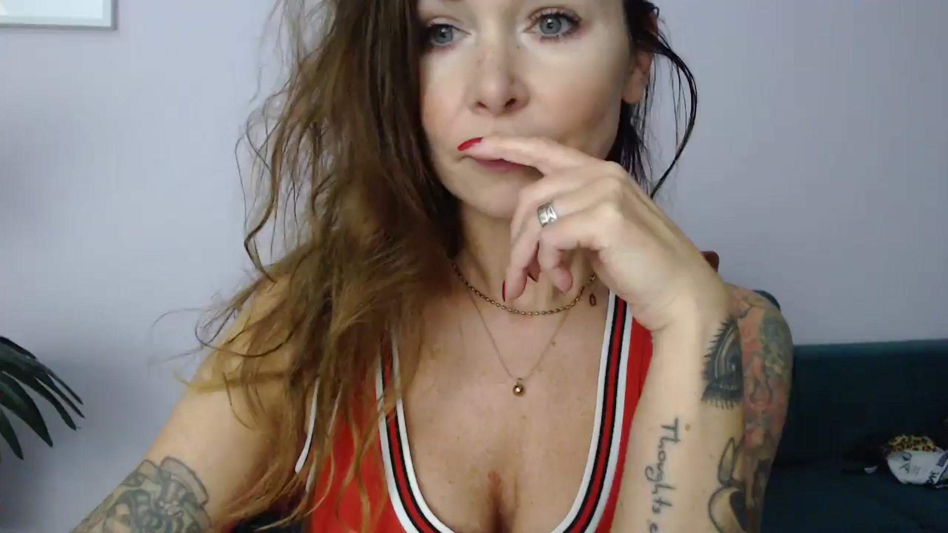 Gallery image thumbnail from Delilah_sweet's myfreecams stream on, 01/15/2025, 17:30 image 4 of 20