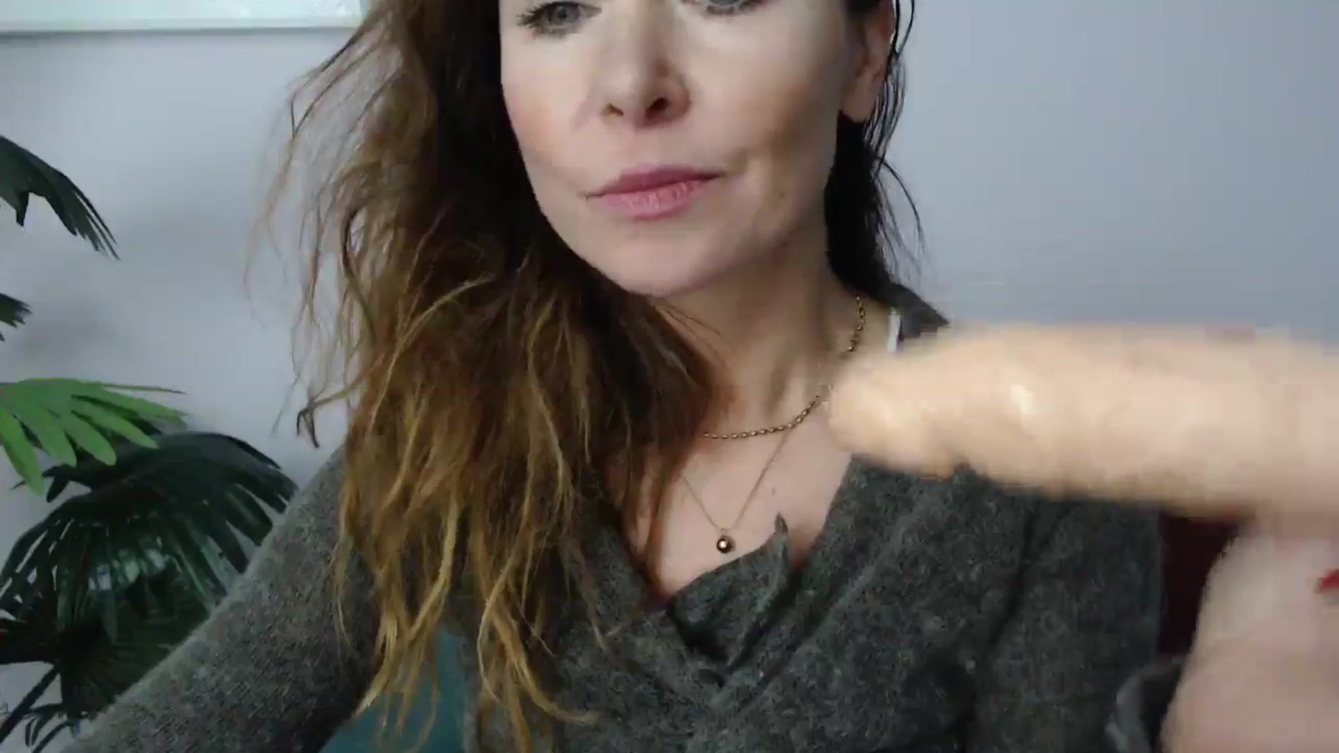 Gallery image thumbnail from Delilah_sweet's myfreecams stream on, 01/15/2025, 18:43 image 9 of 20