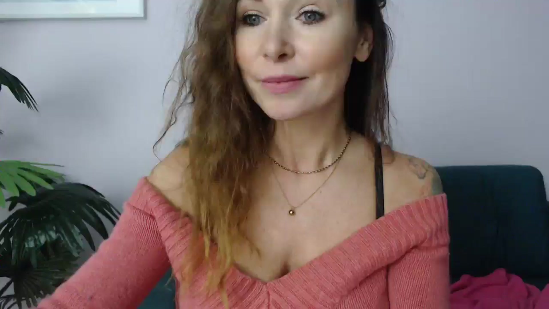 Gallery image thumbnail from Delilah_sweet's myfreecams stream on, 01/22/2025, 18:11 image 1 of 20